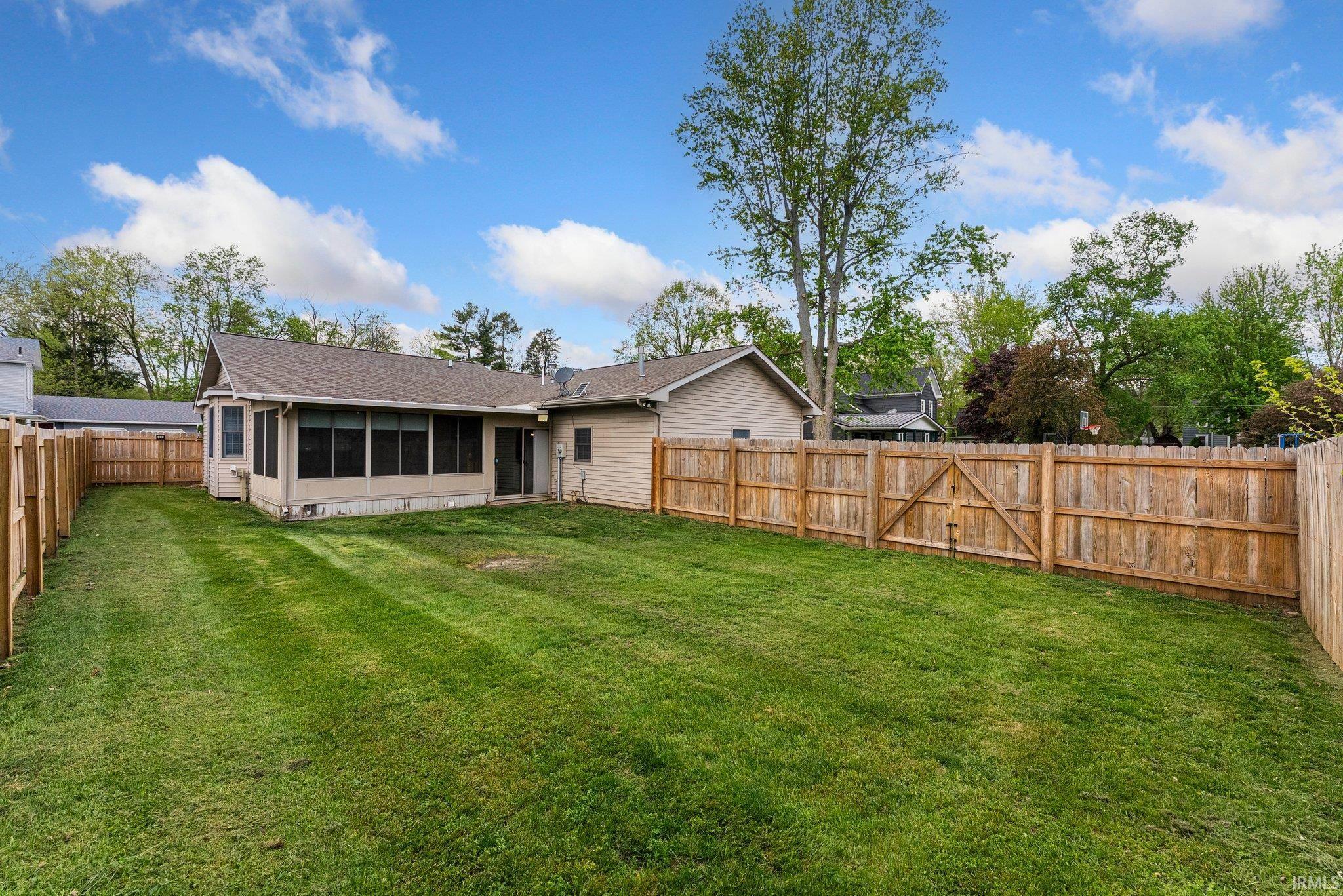 Property Photo 33
