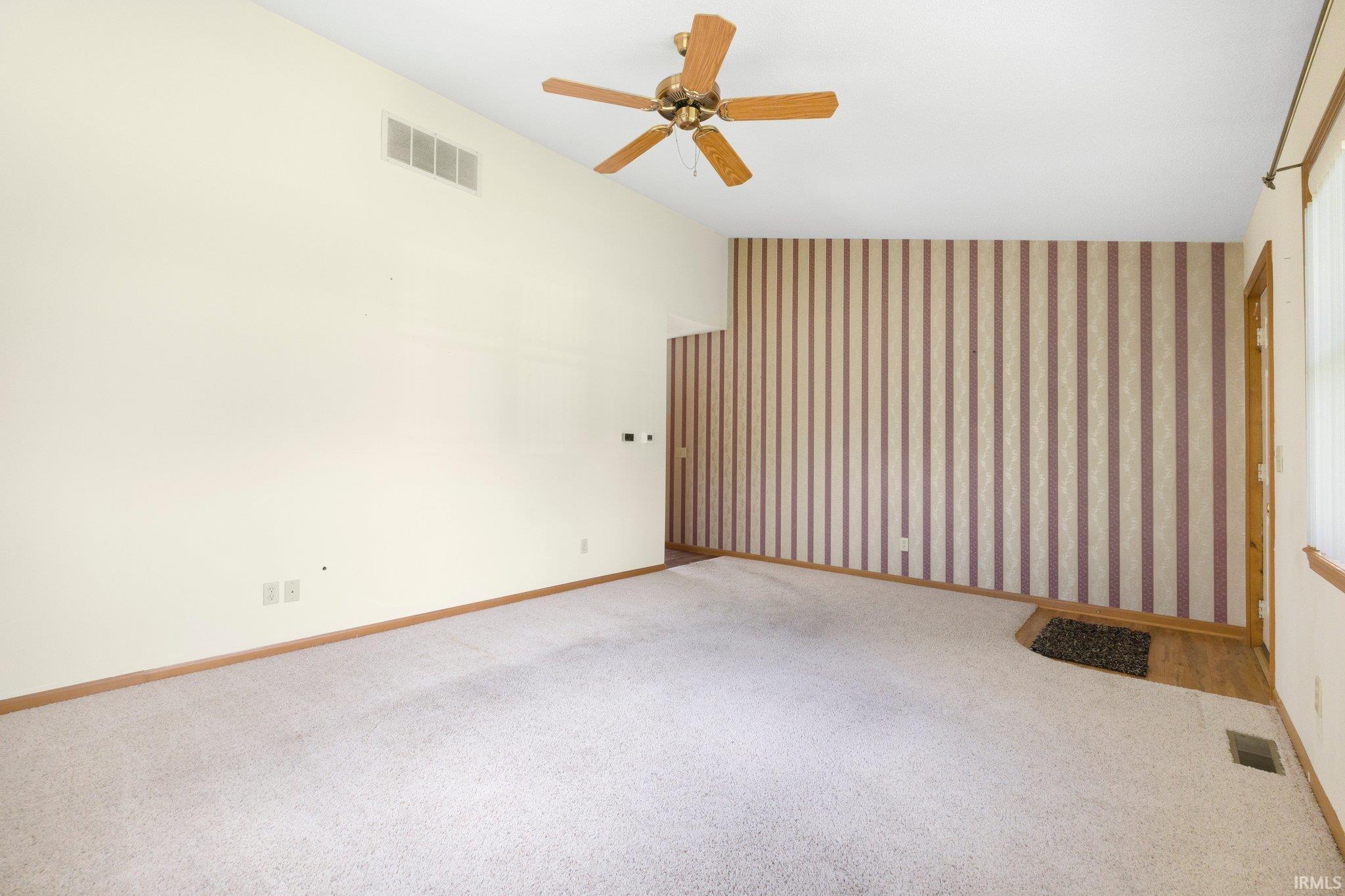 Photo 5 of 702 Apple Hill Way