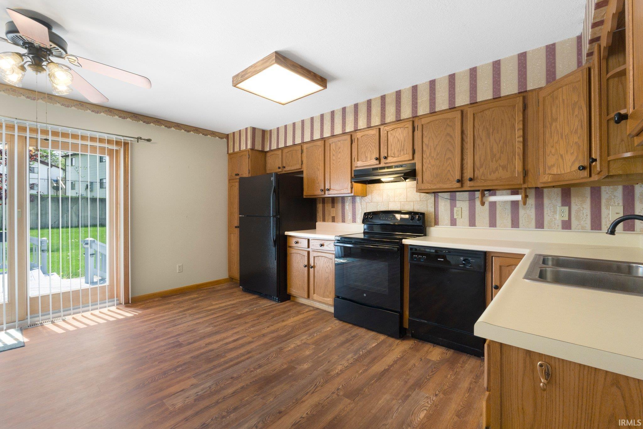 Photo 8 of 702 Apple Hill Way