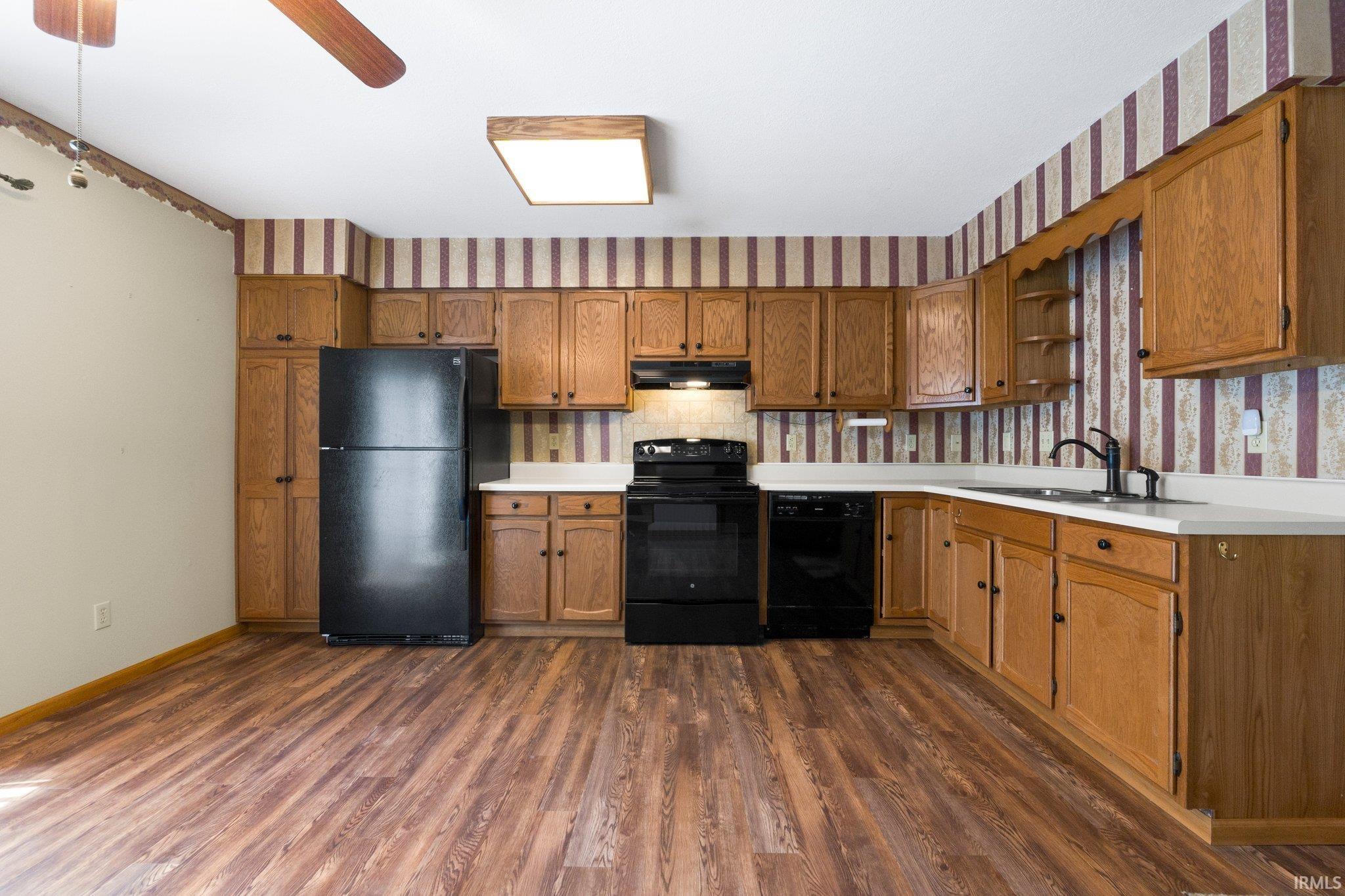 Photo 9 of 702 Apple Hill Way
