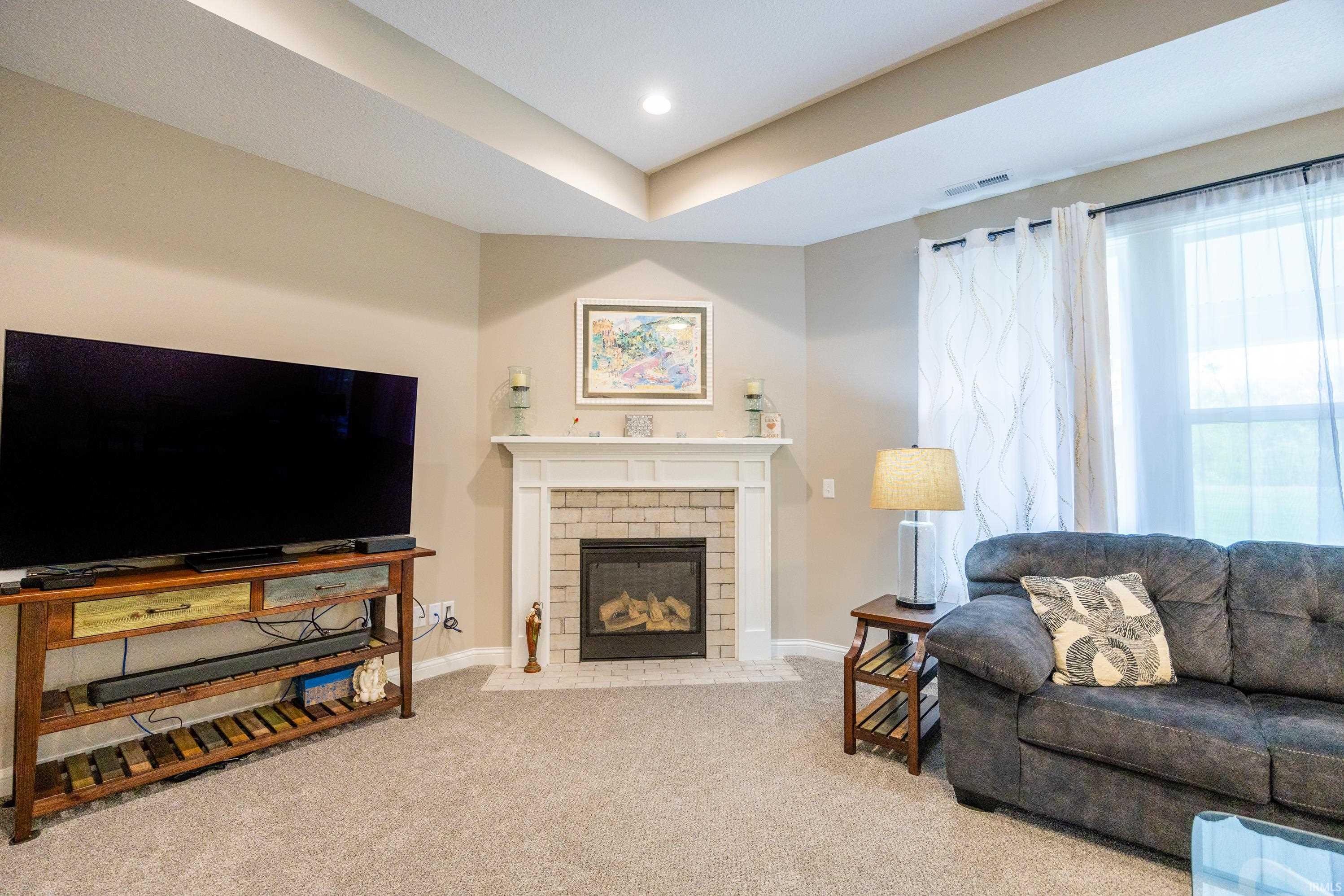 Photo 4 of 10271 Chestnut Creek Boulevard
