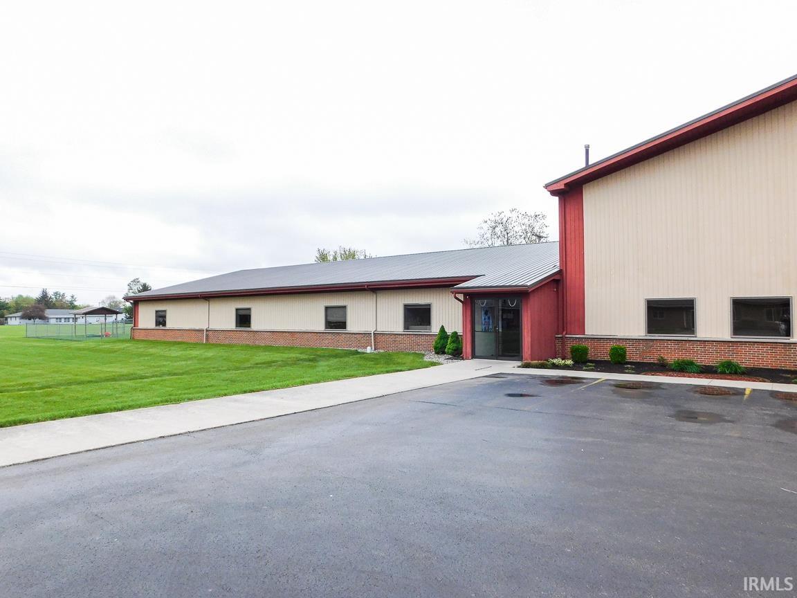 Photo 4 of 1621 S 350 E