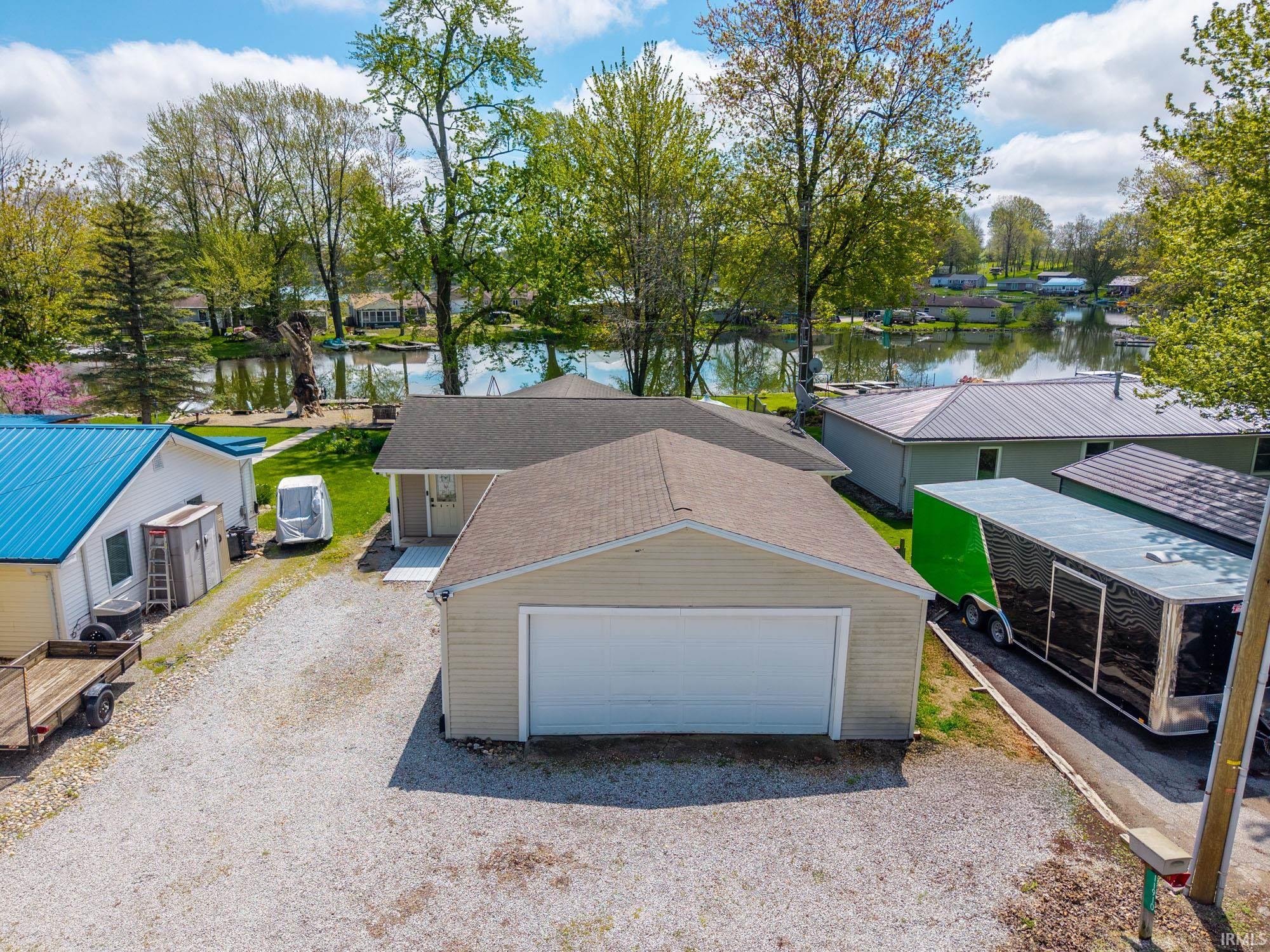 Photo 6 of 11910 E 690 S