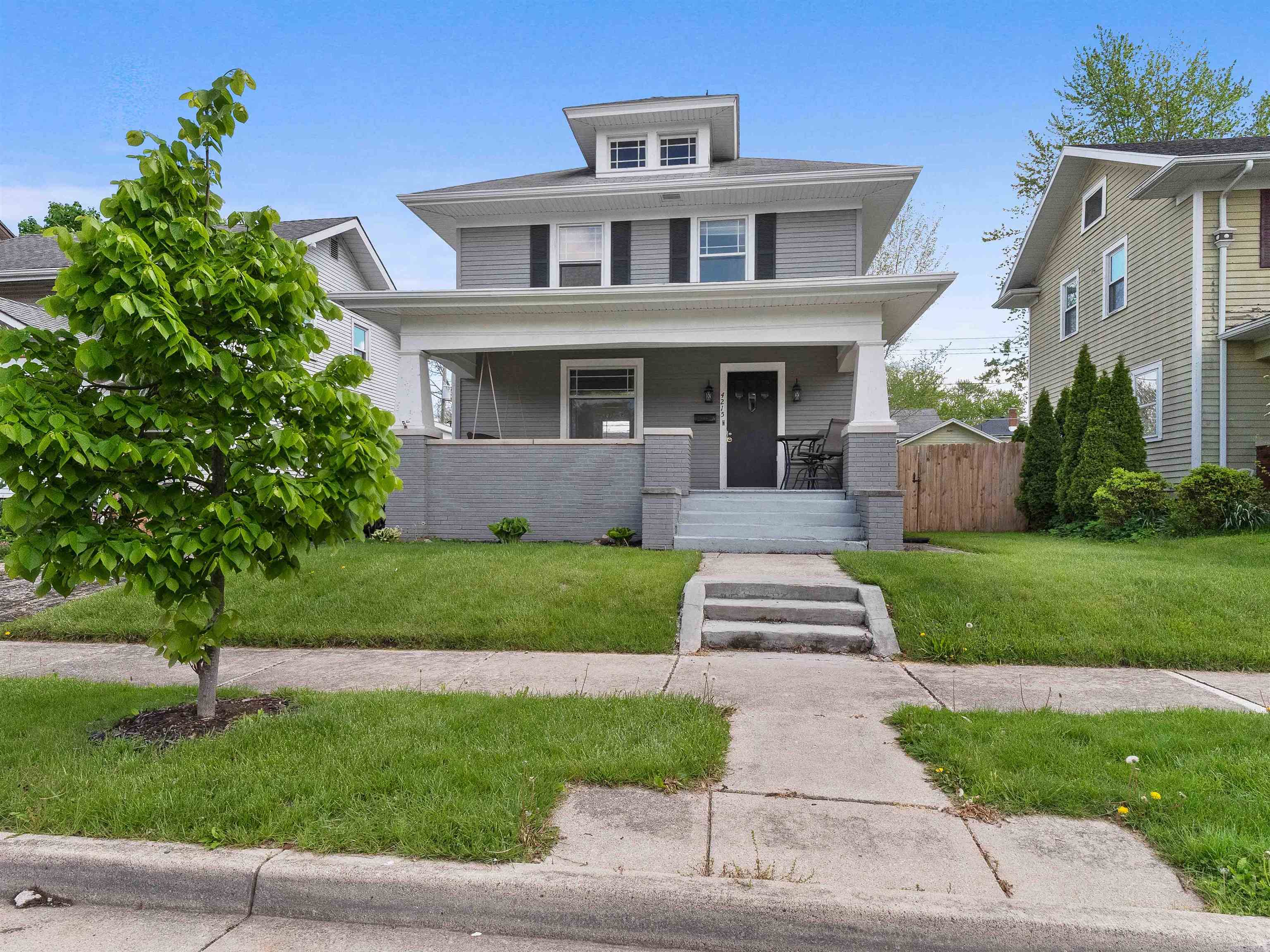 Photo 1 of 4215 TACOMA Avenue
