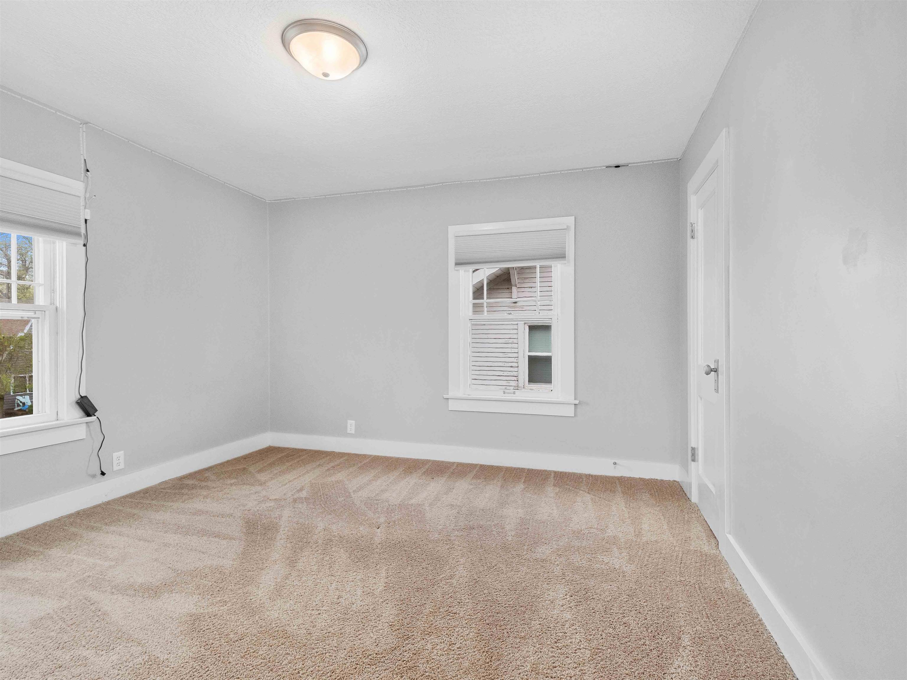 Photo 18 of 4215 TACOMA Avenue