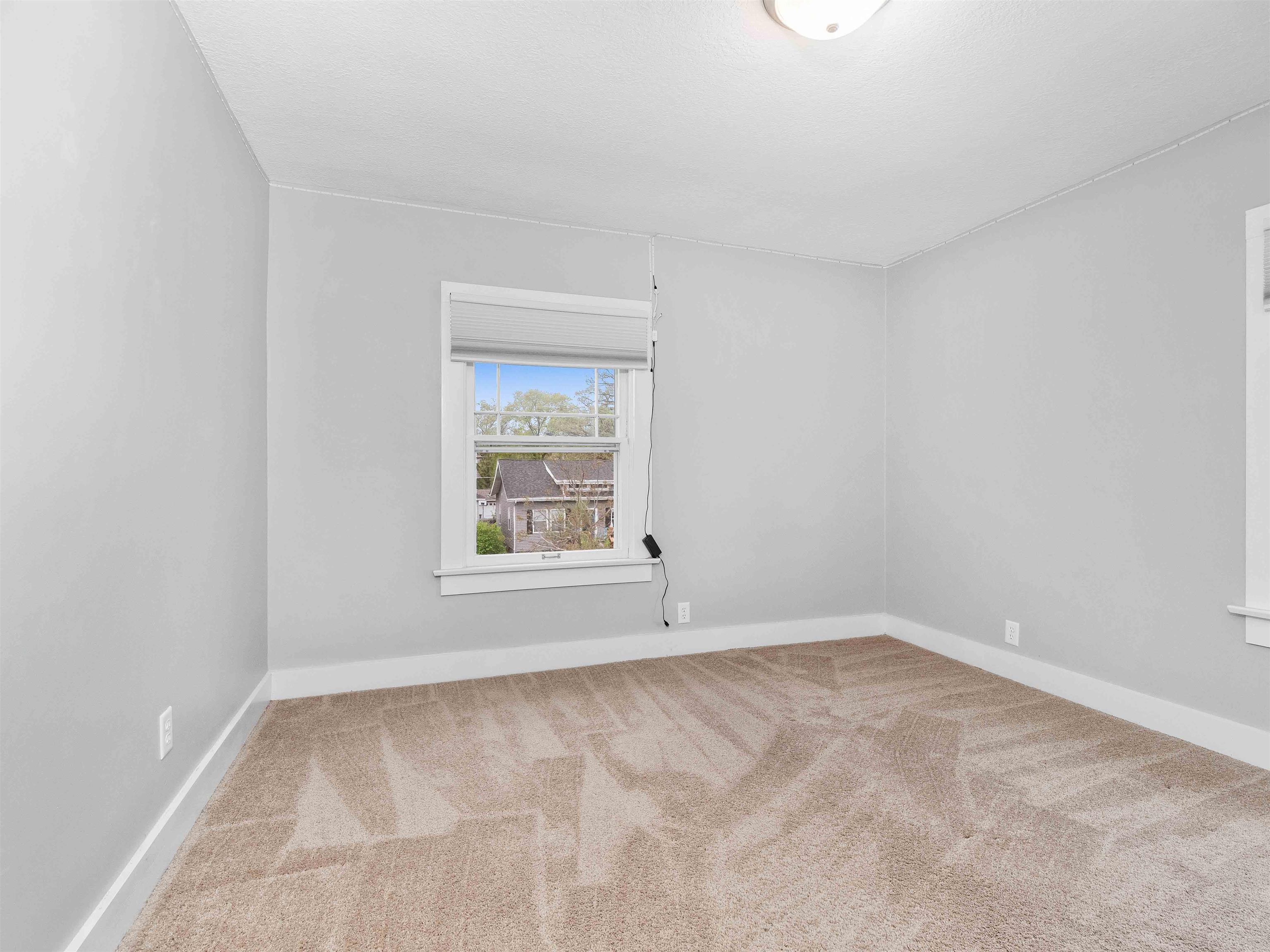 Photo 19 of 4215 TACOMA Avenue
