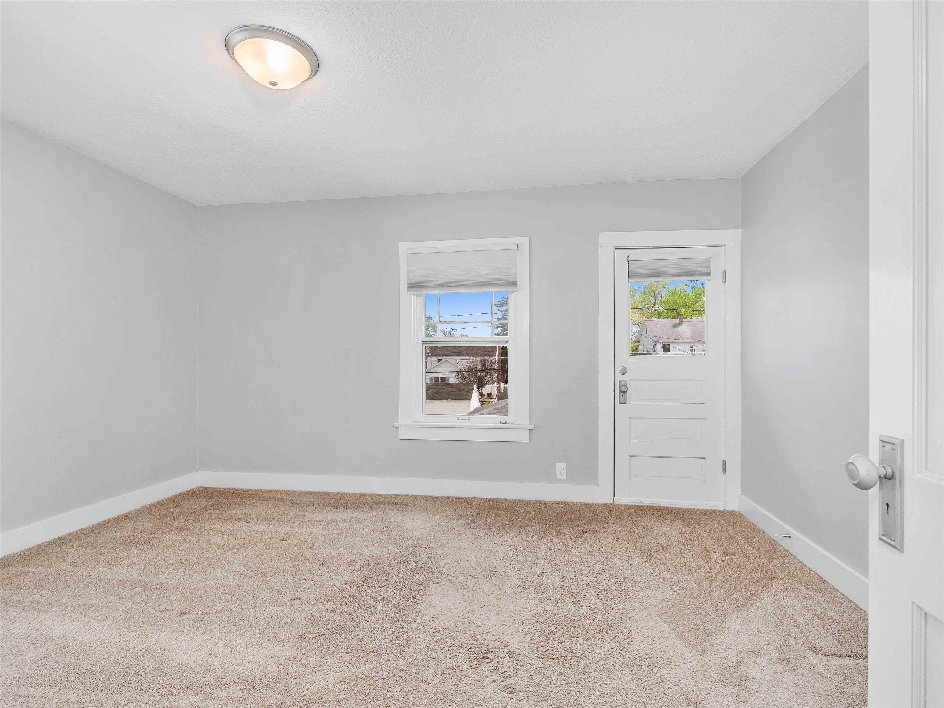 Photo 23 of 4215 TACOMA Avenue