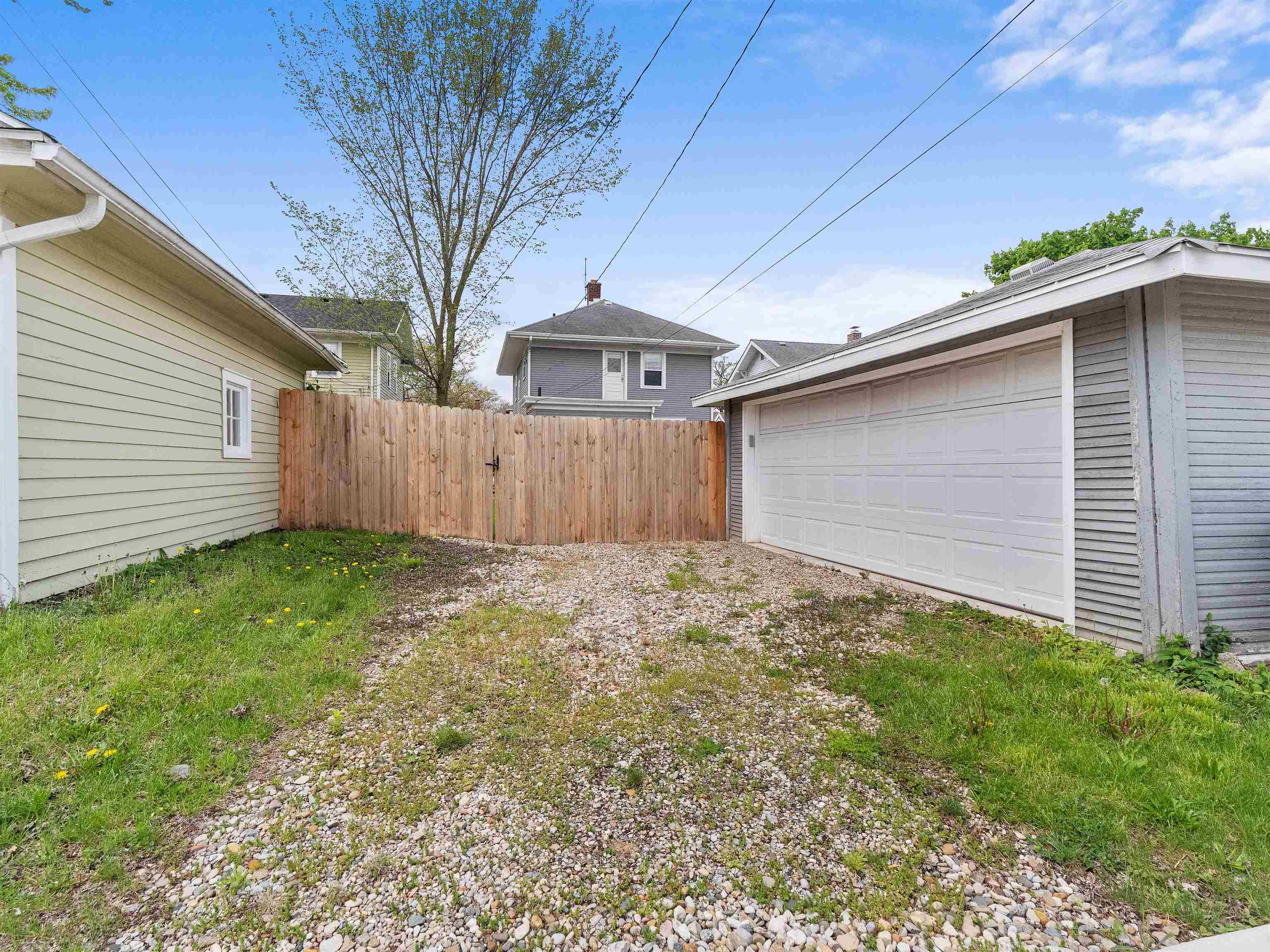 Photo 33 of 4215 TACOMA Avenue