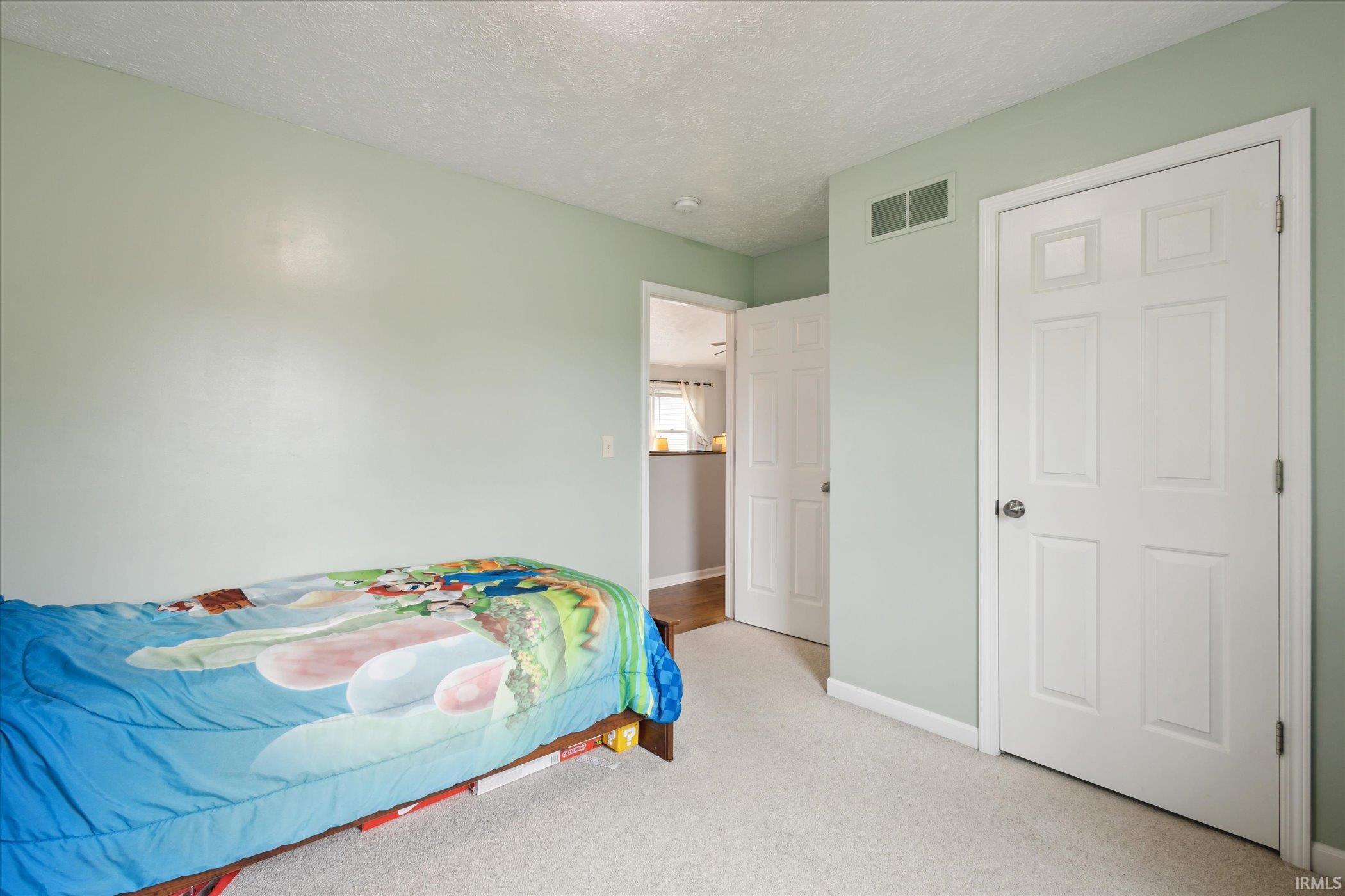 Photo 19 of 18243 Scarborough Lane