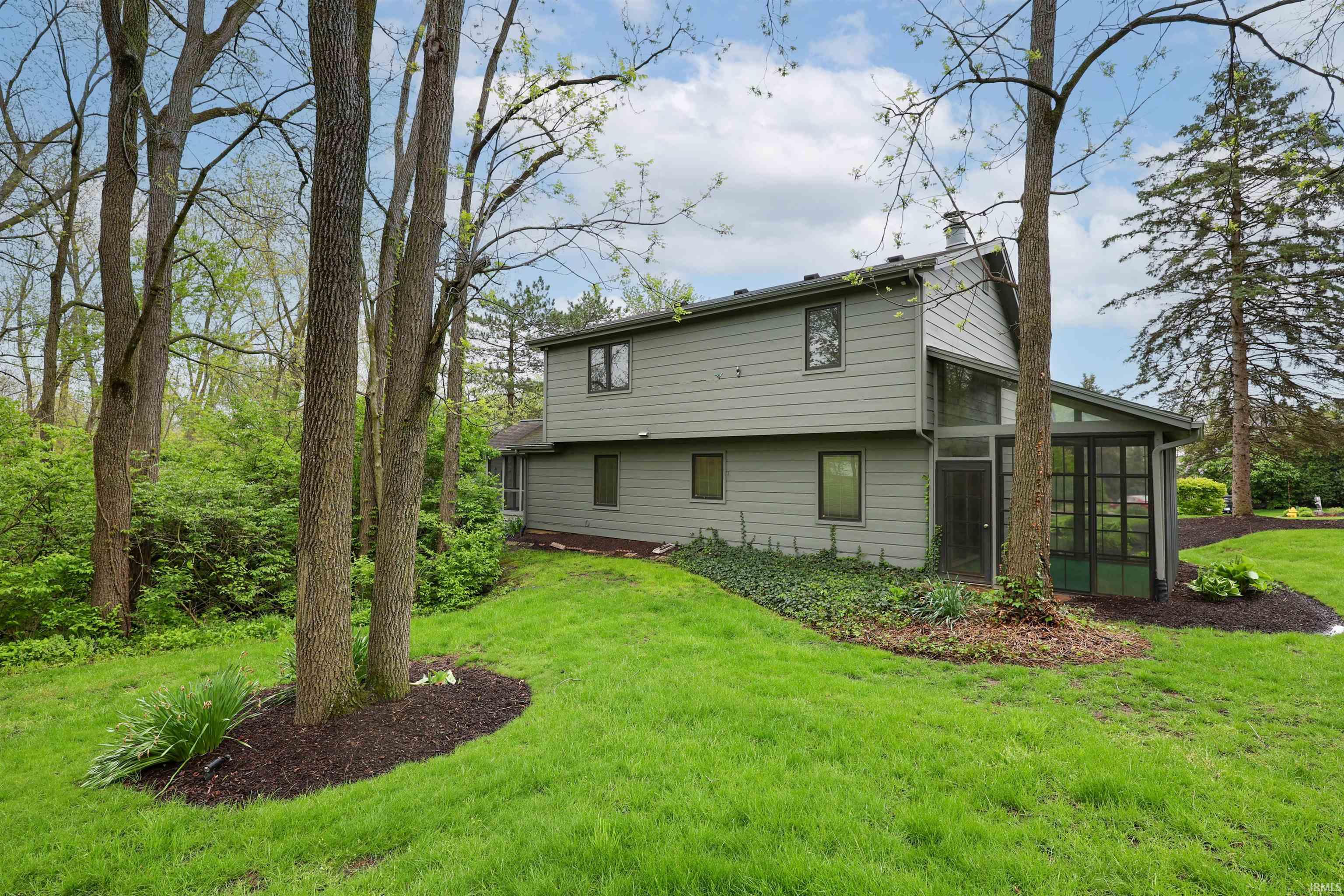 Photo 3 of 7001 Sweet Gum Court