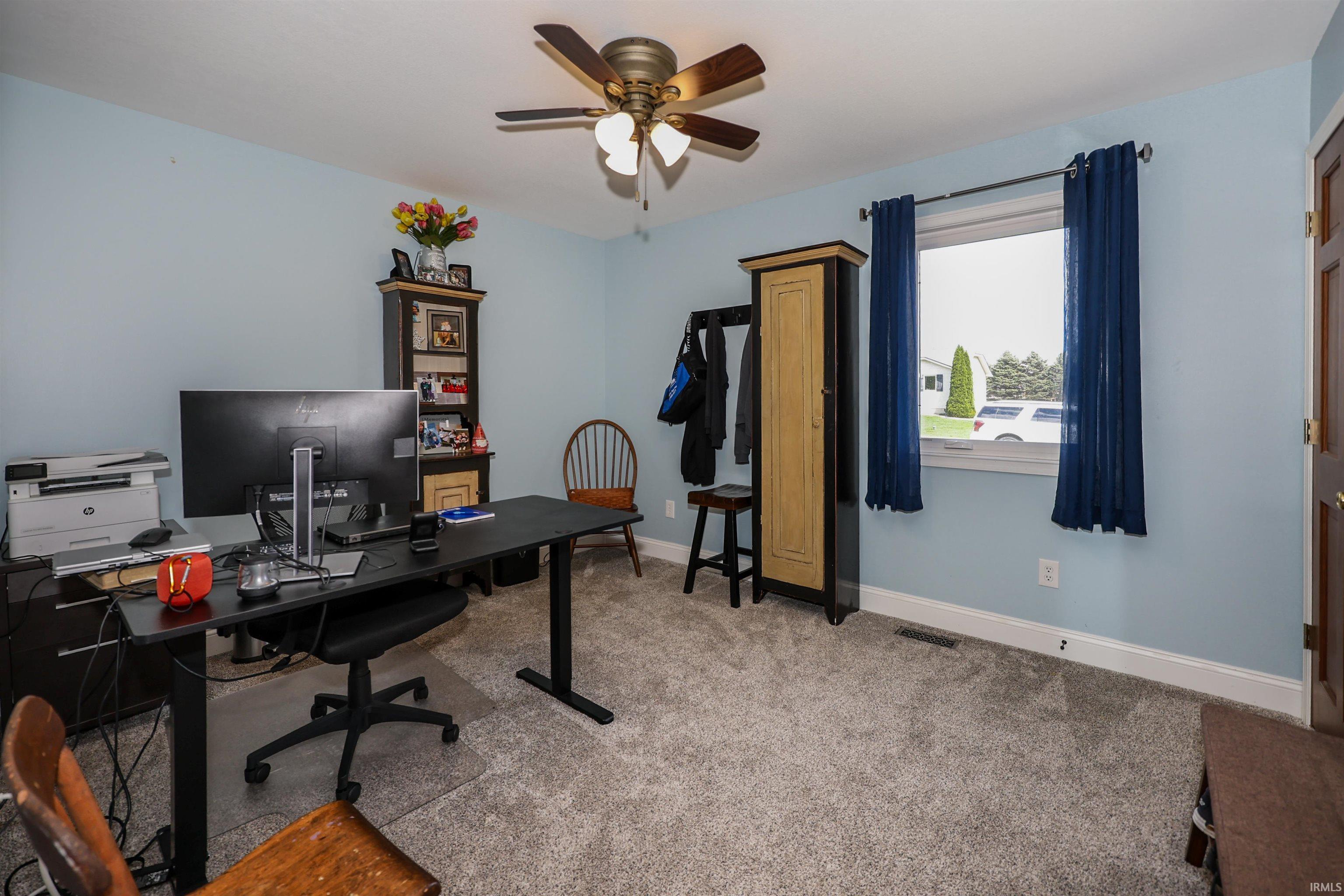 Photo 15 of 925 N 280 W