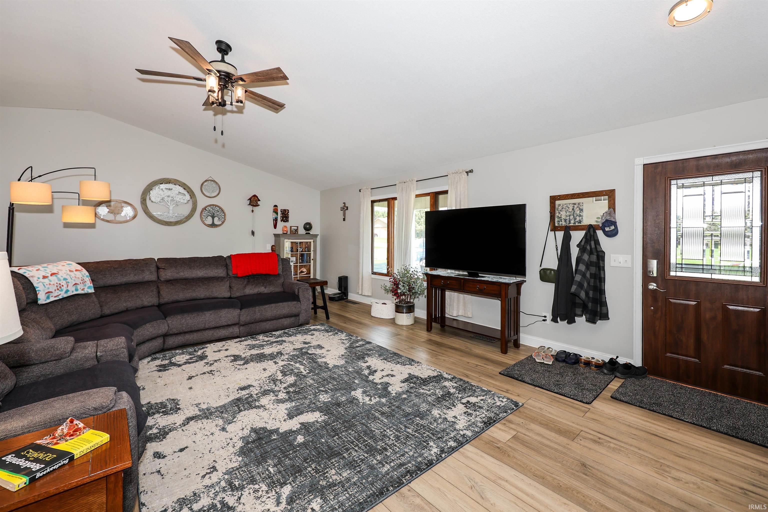 Photo 5 of 925 N 280 W