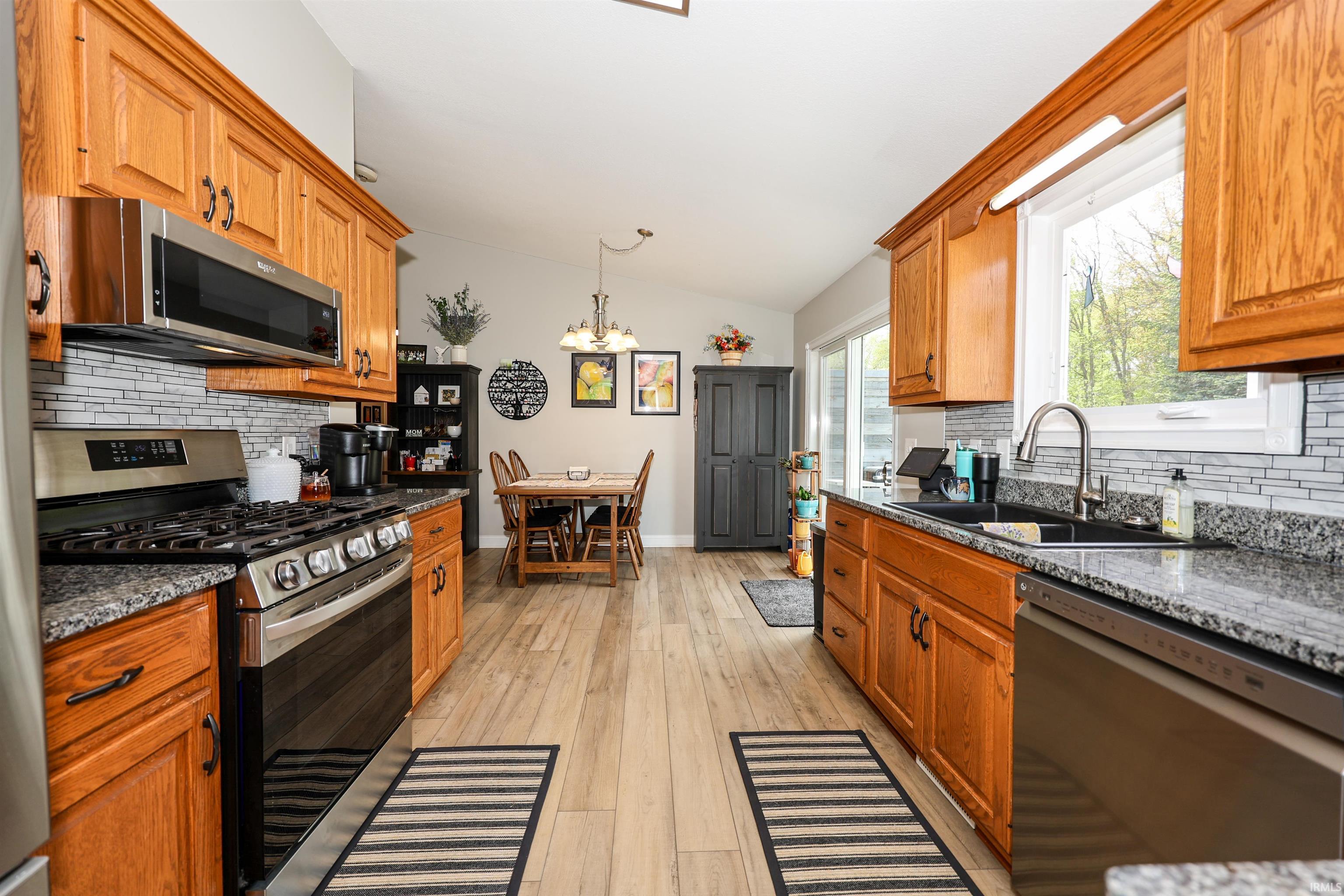 Photo 6 of 925 N 280 W