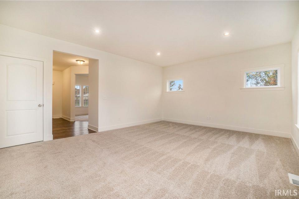 Photo 4 of 8070 Haven Boulevard