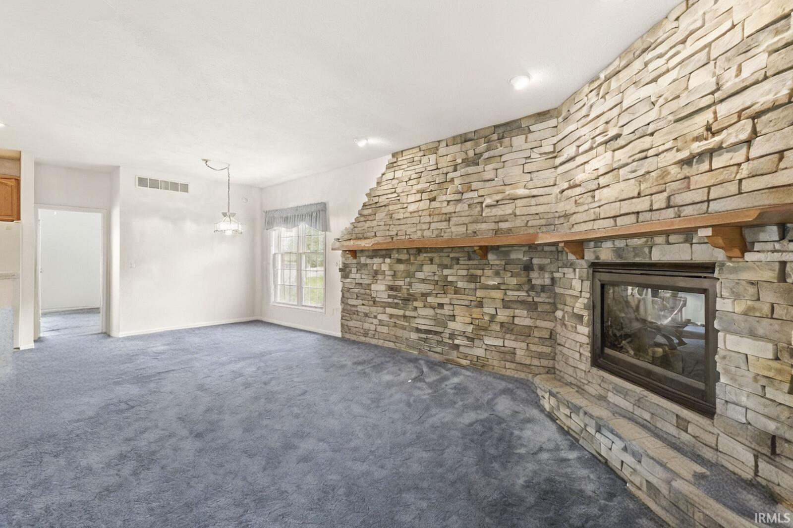 Photo 3 of 3700 Saint Andrews Place