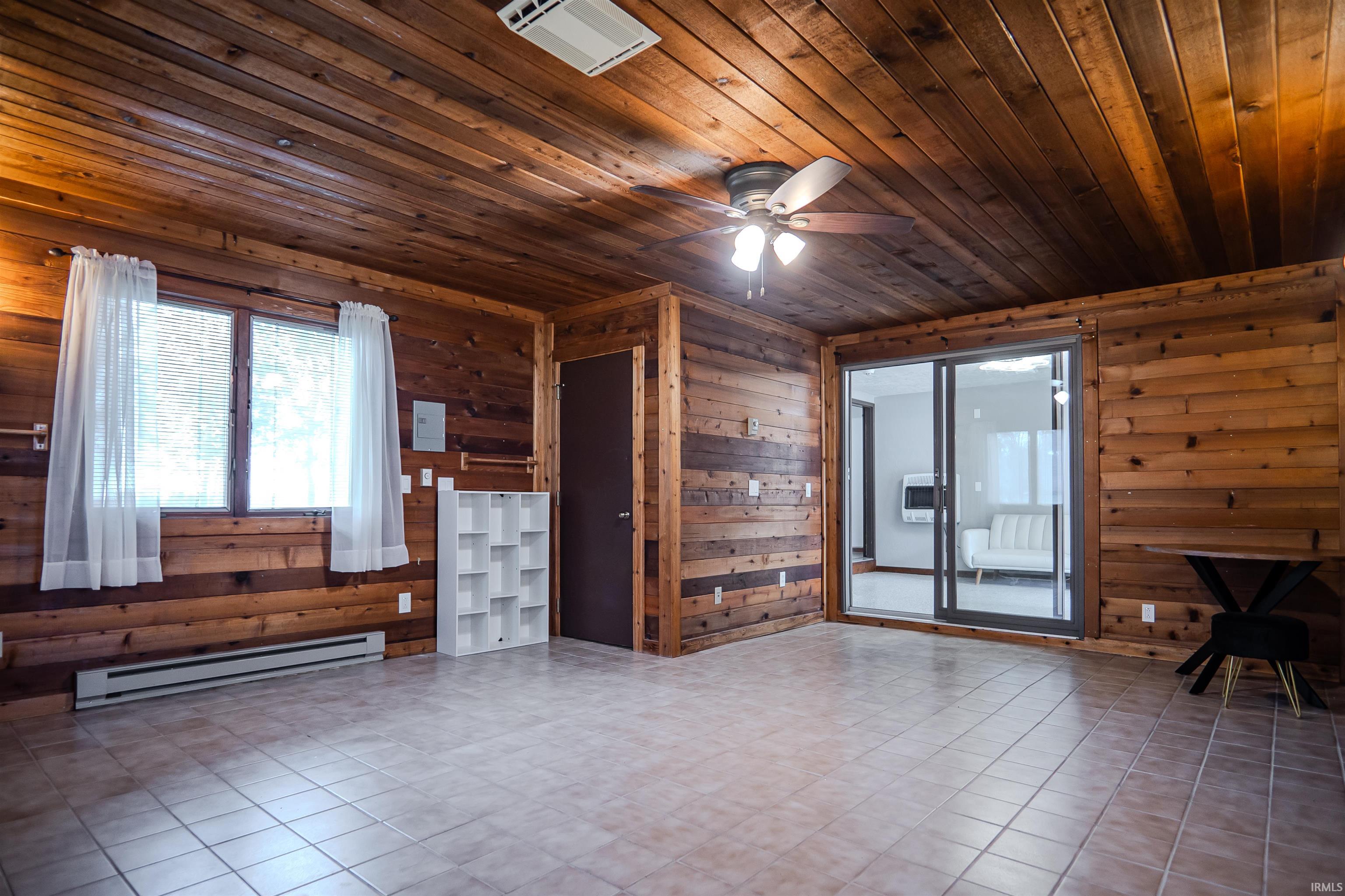 Photo 8 of 3029 Carroll Road