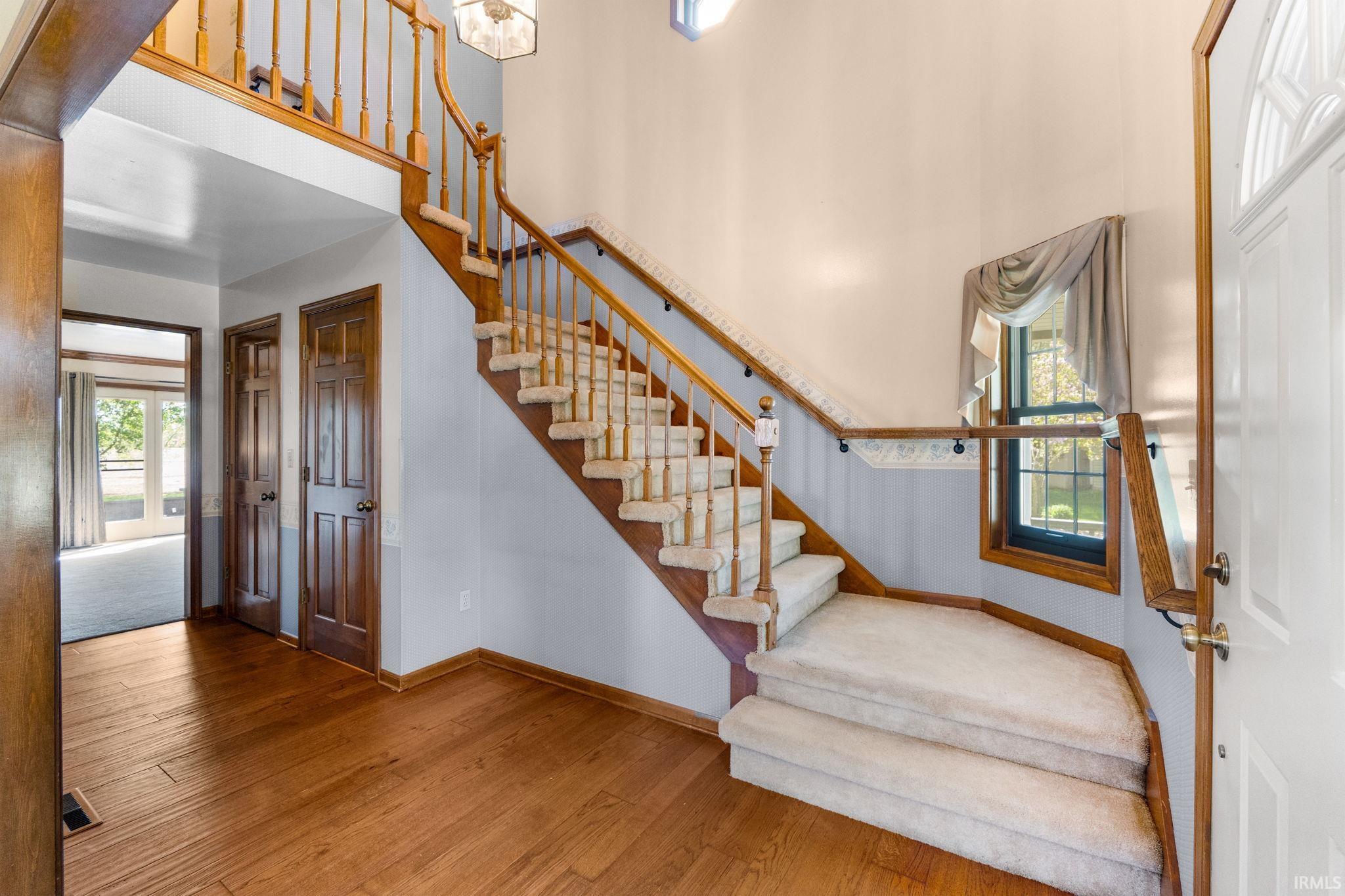 Photo 3 of 1506 Baron Court
