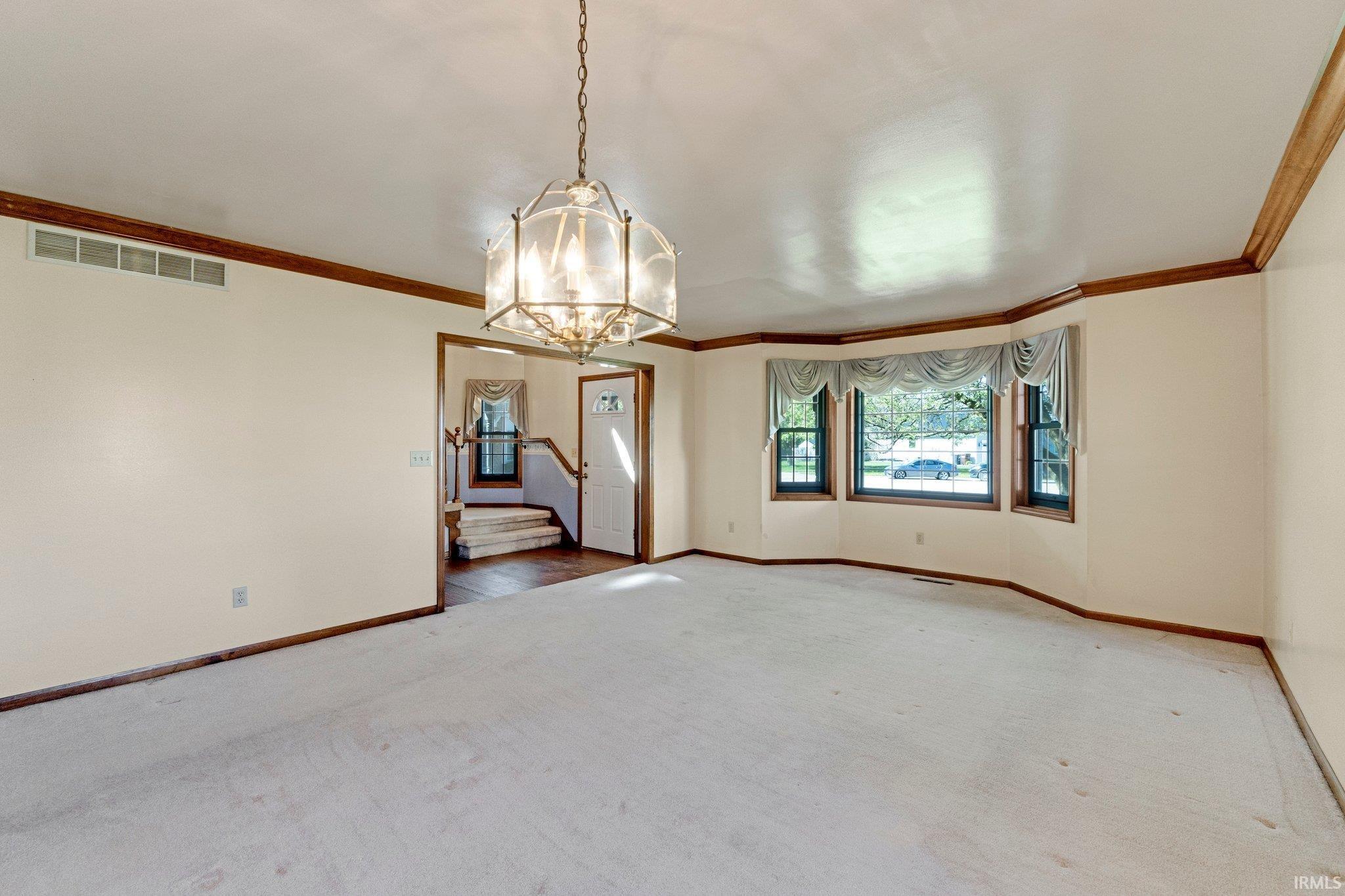 Photo 4 of 1506 Baron Court