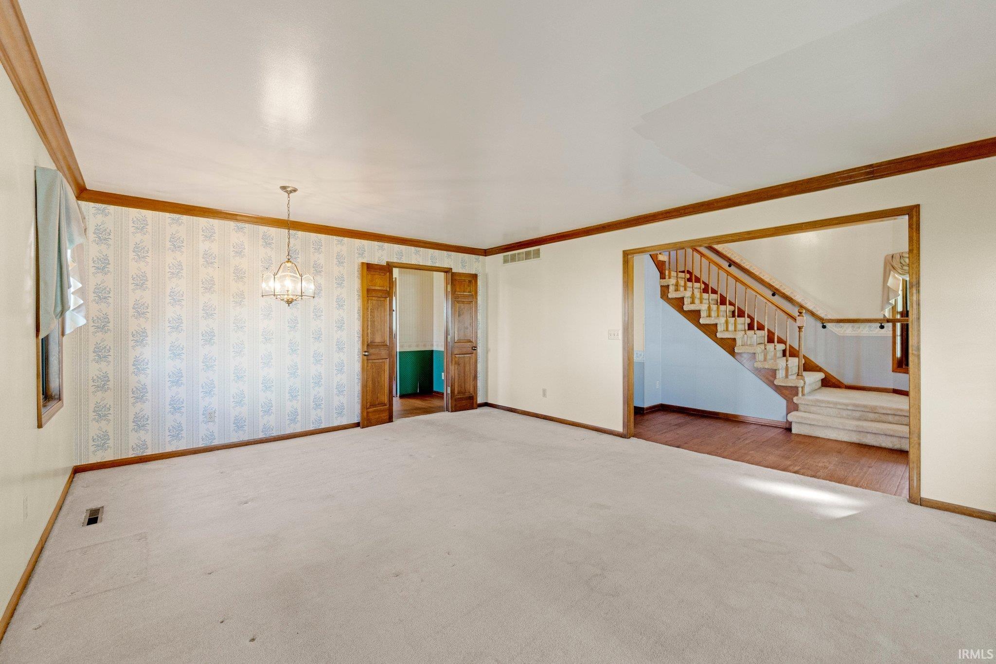 Photo 5 of 1506 Baron Court