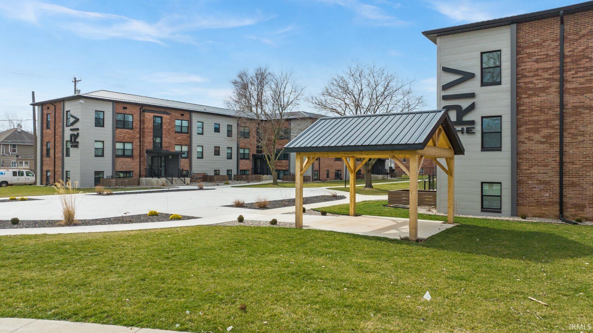 Photo 3 of 1823 Griswold Drive