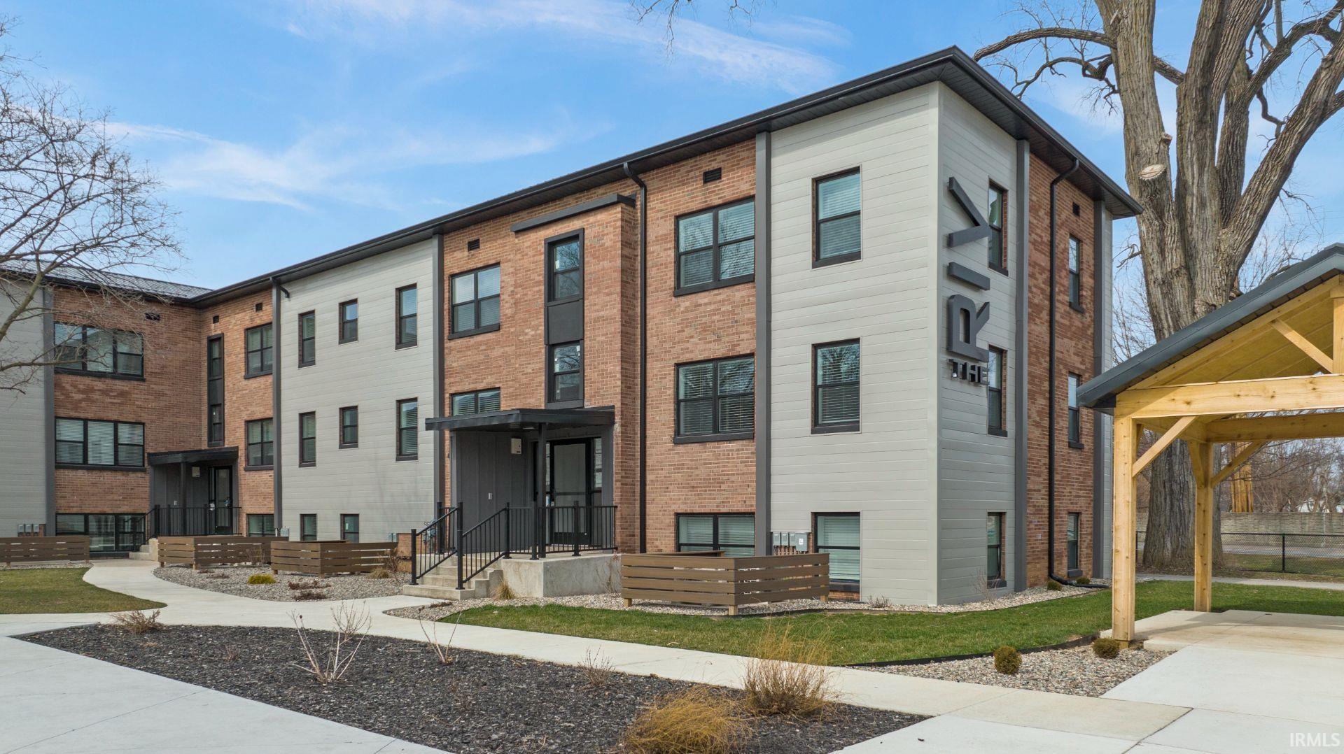 Photo 5 of 1823 Griswold Drive