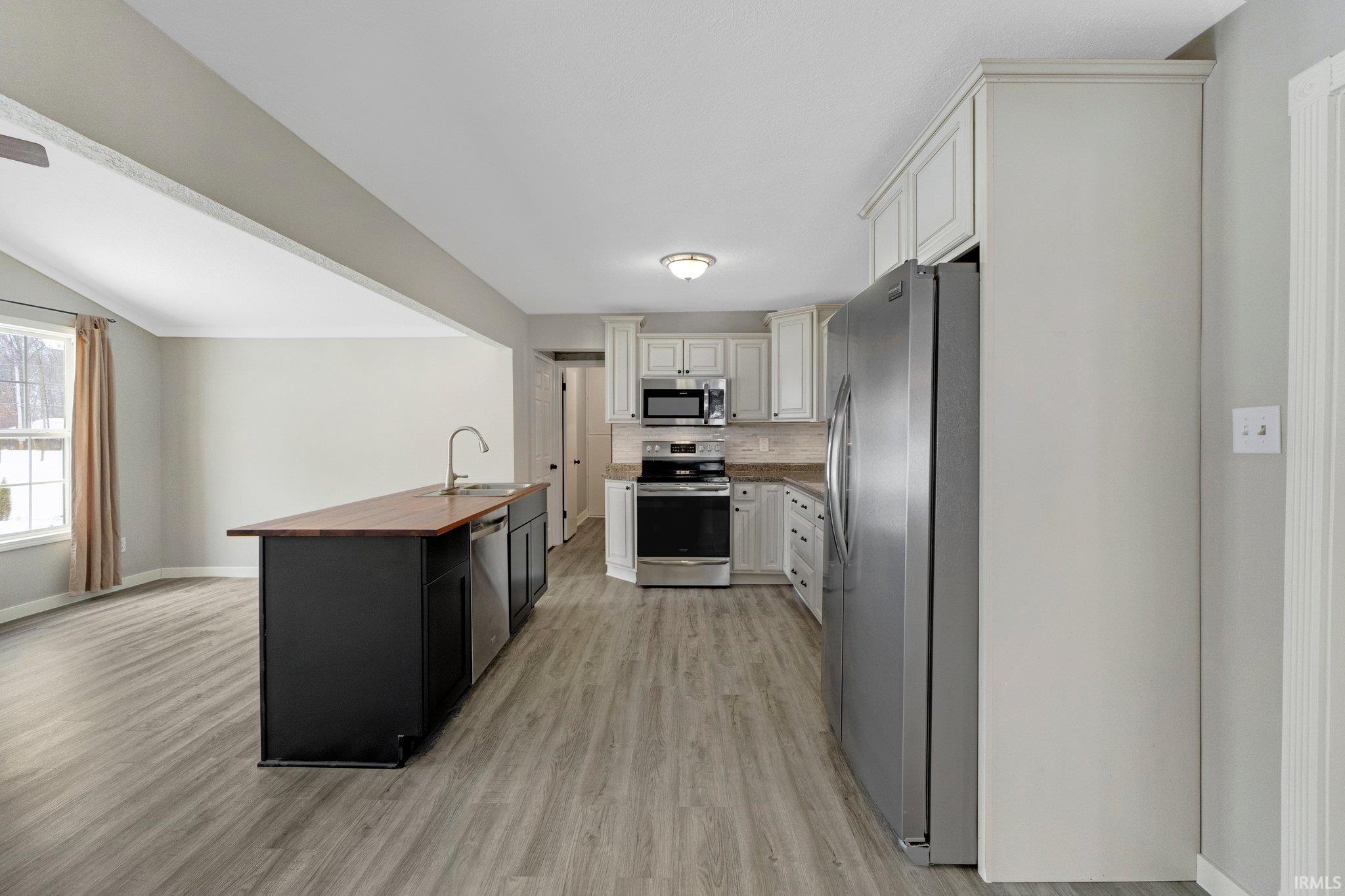 Photo 10 of 7836 Rothman Road
