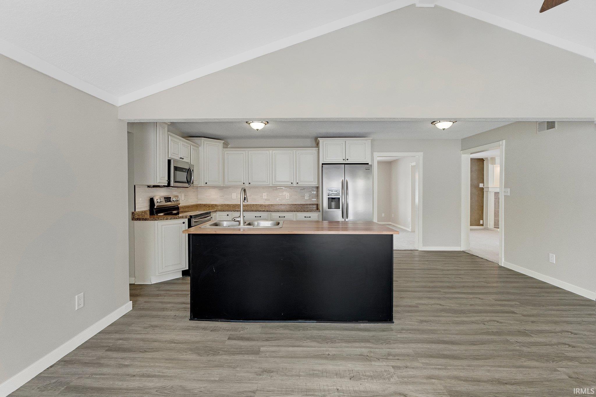 Photo 13 of 7836 Rothman Road