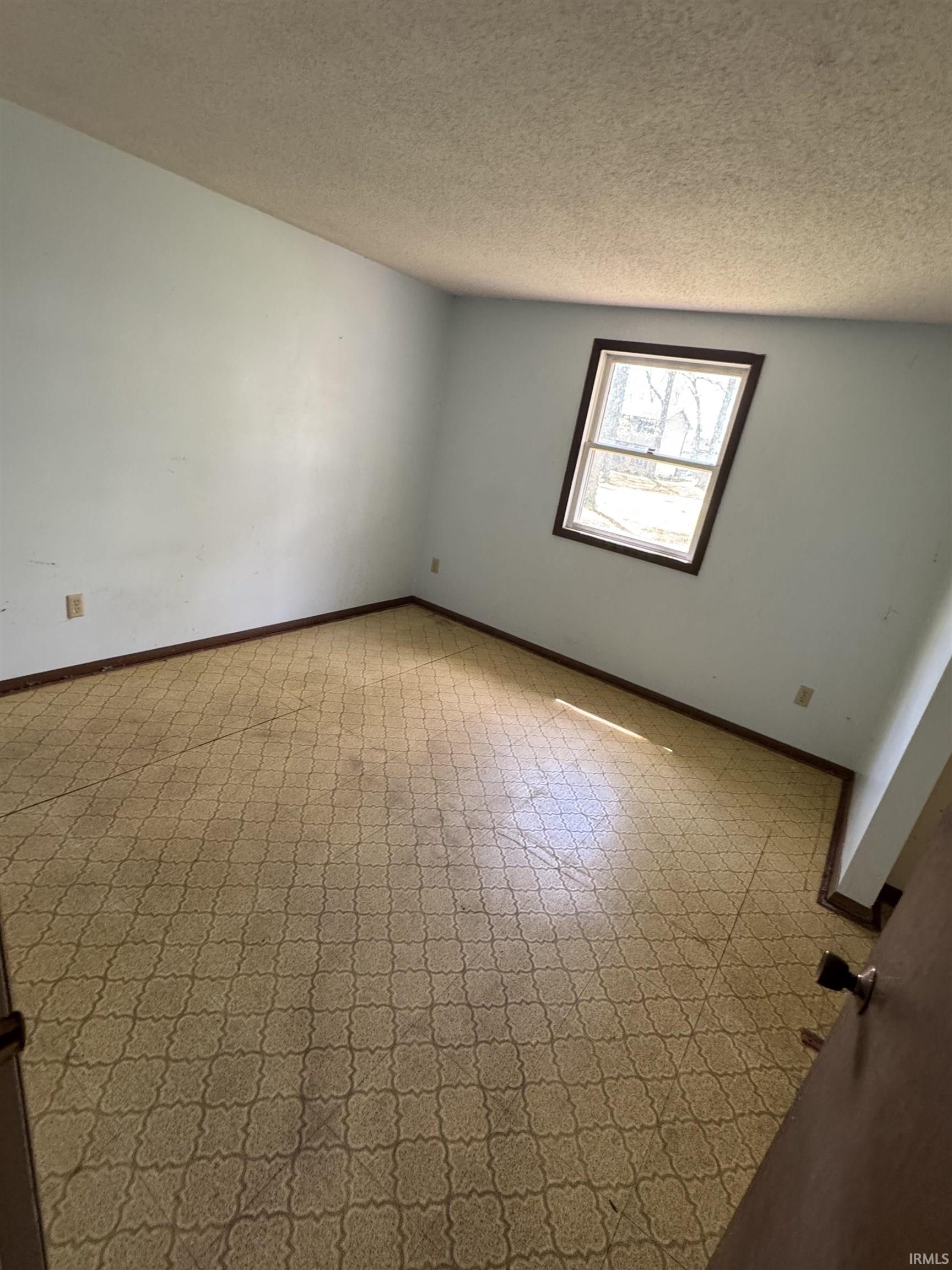 Photo 7 of 11522 Carroll Lynn Drive