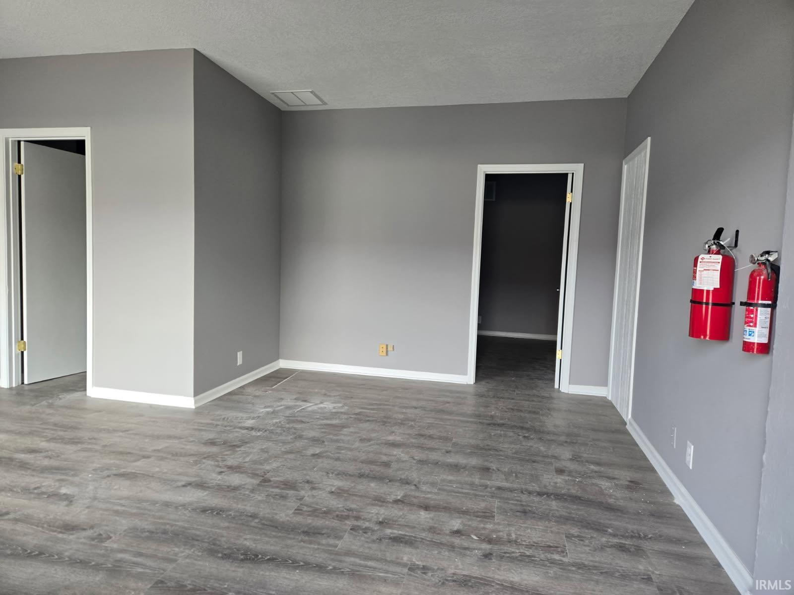 Photo 1 of 916 W Coliseum Boulevard