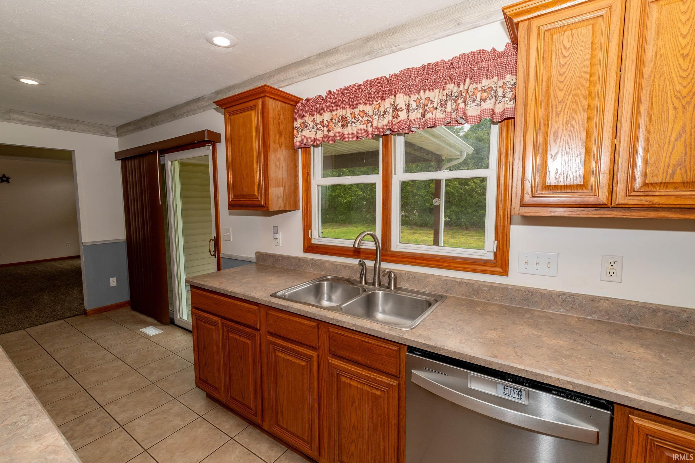 Photo 14 of 29023 Hemlock Court