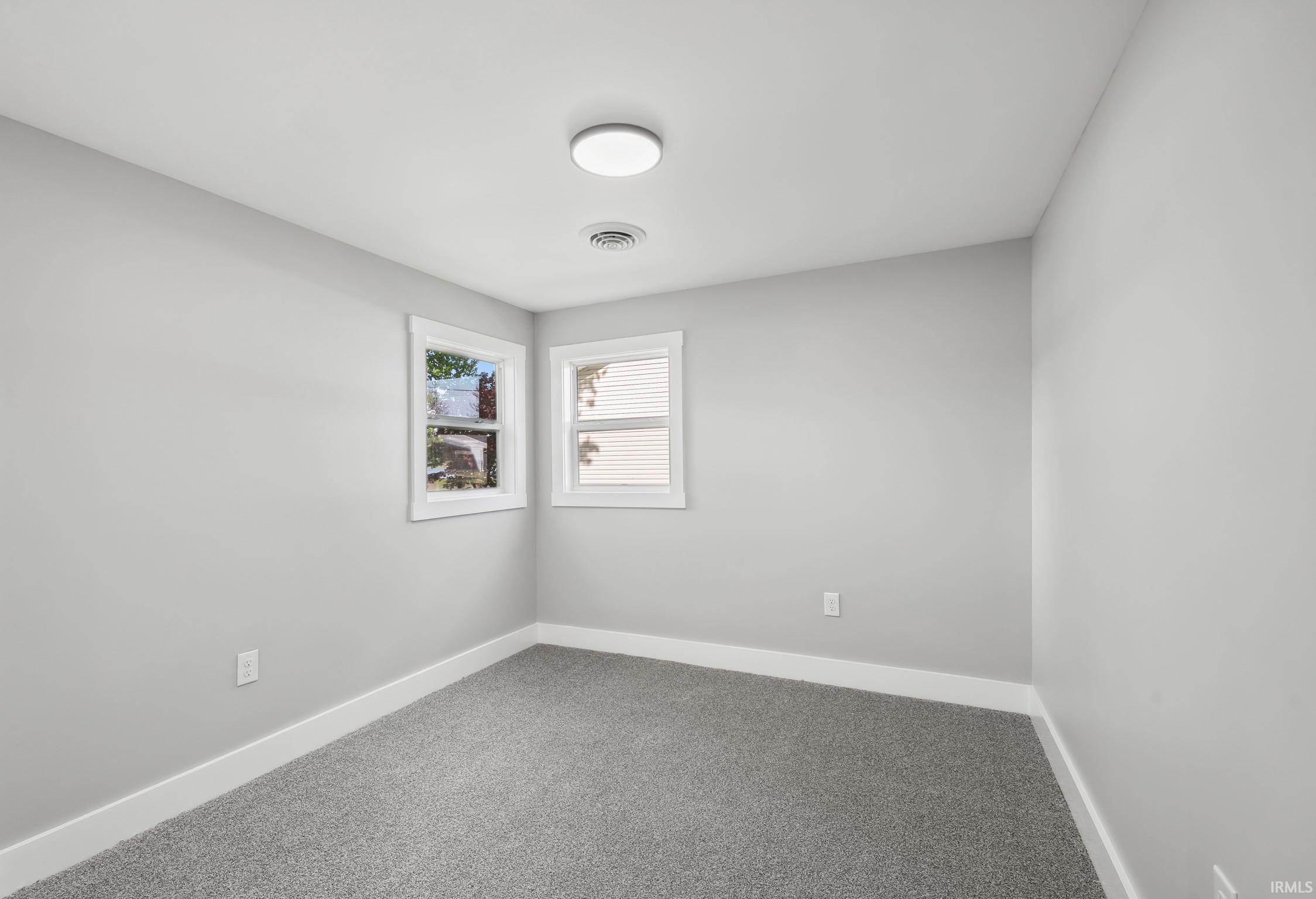 Photo 20 of 5363 W Warren Avenue