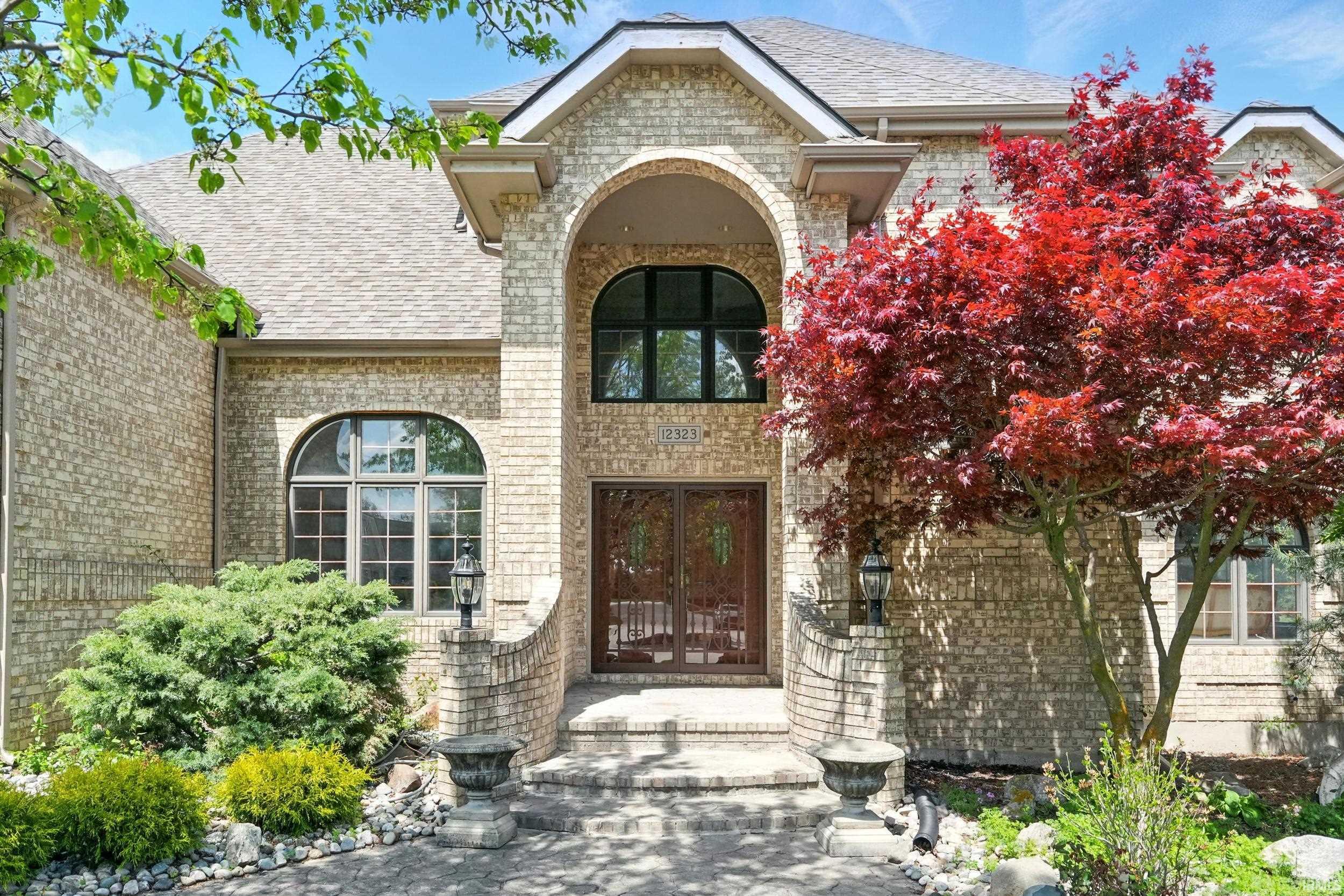 Photo 1 of 12323 Harbour Pointe