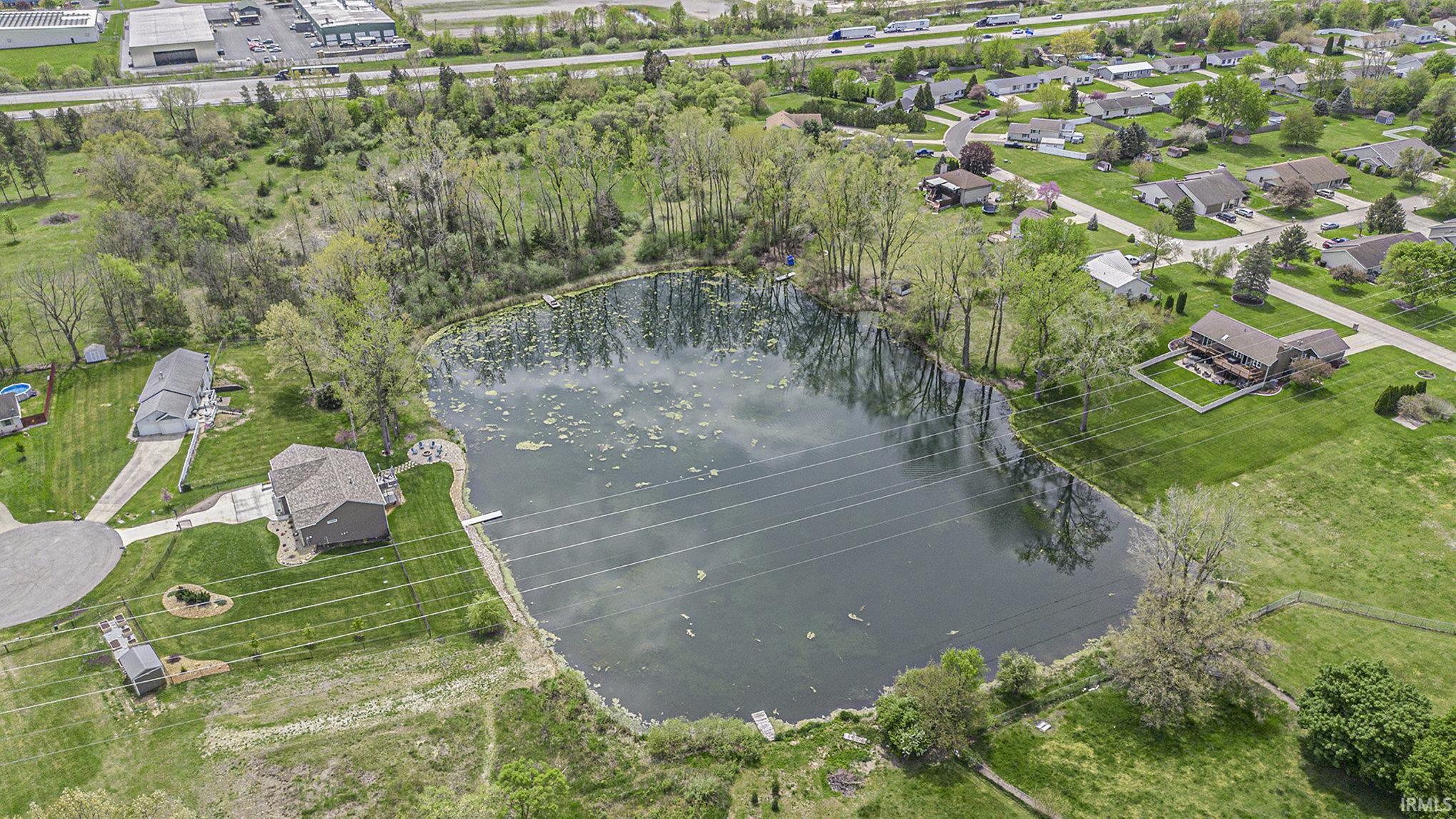 Homes for sale in Elkhart, IN | 52400 Country Acres Dr, Elkhart, IN 46514 | MLS# 202516683