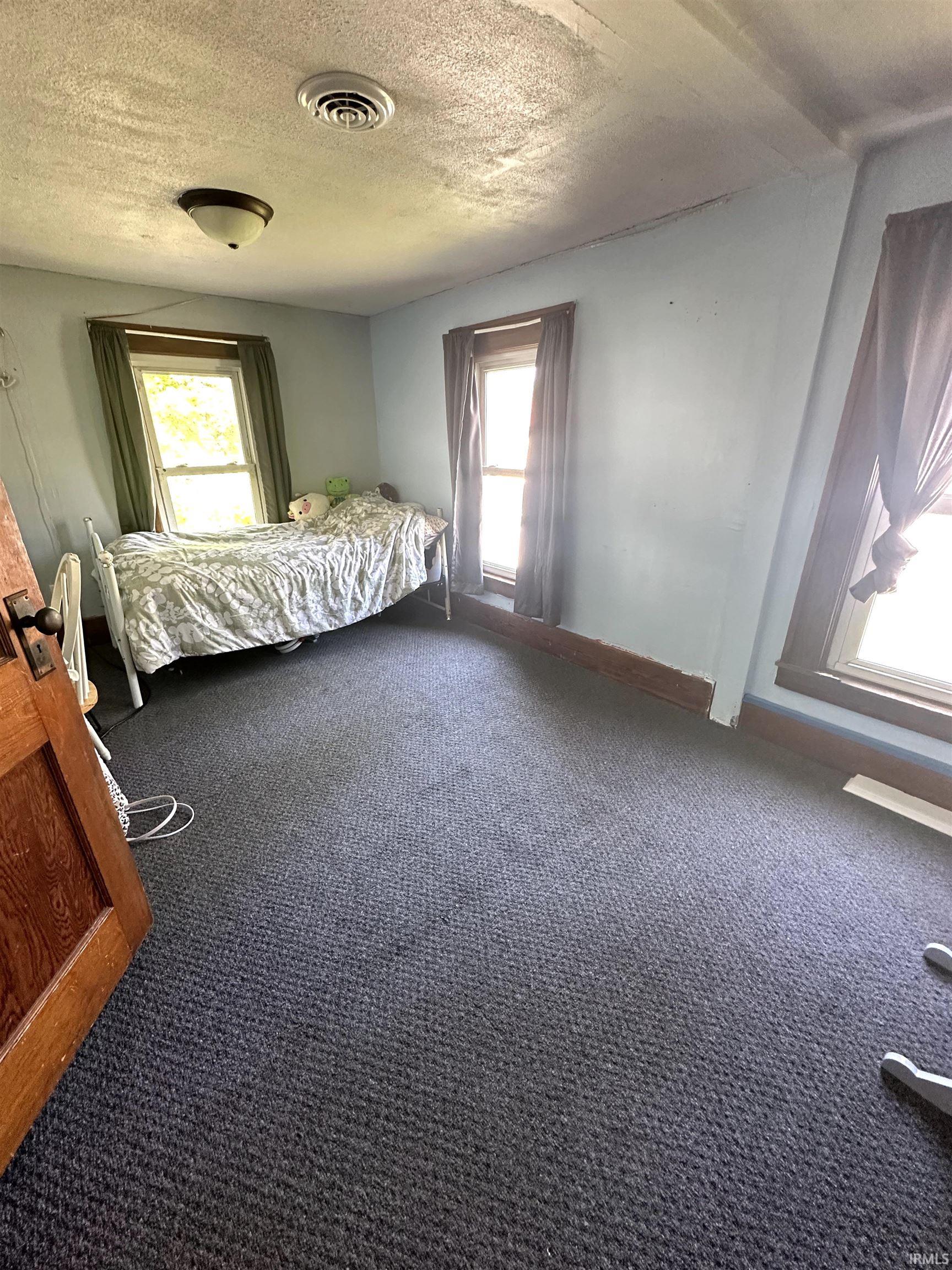 Photo 17 of 403 Williams Street