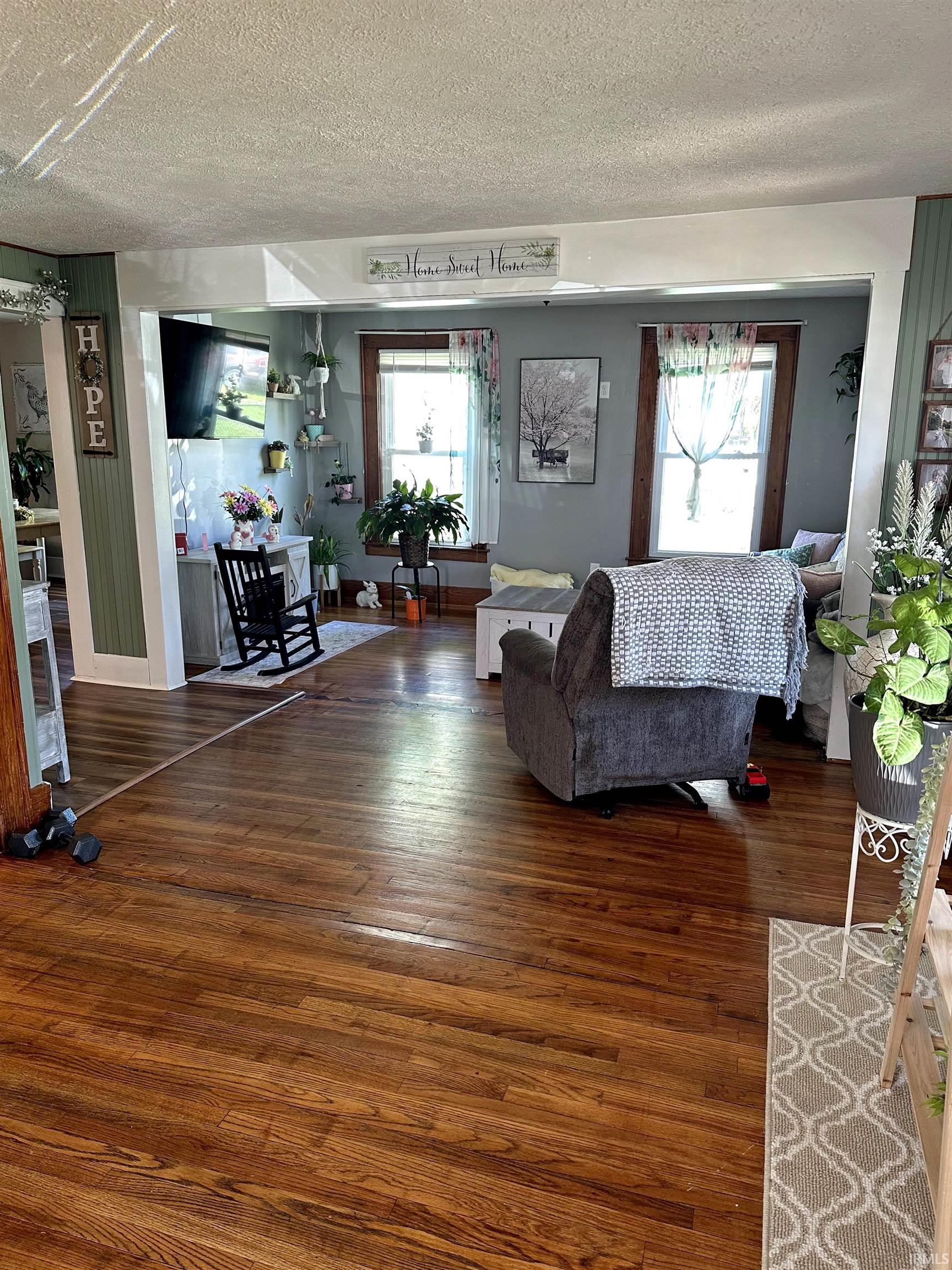 Photo 5 of 403 Williams Street