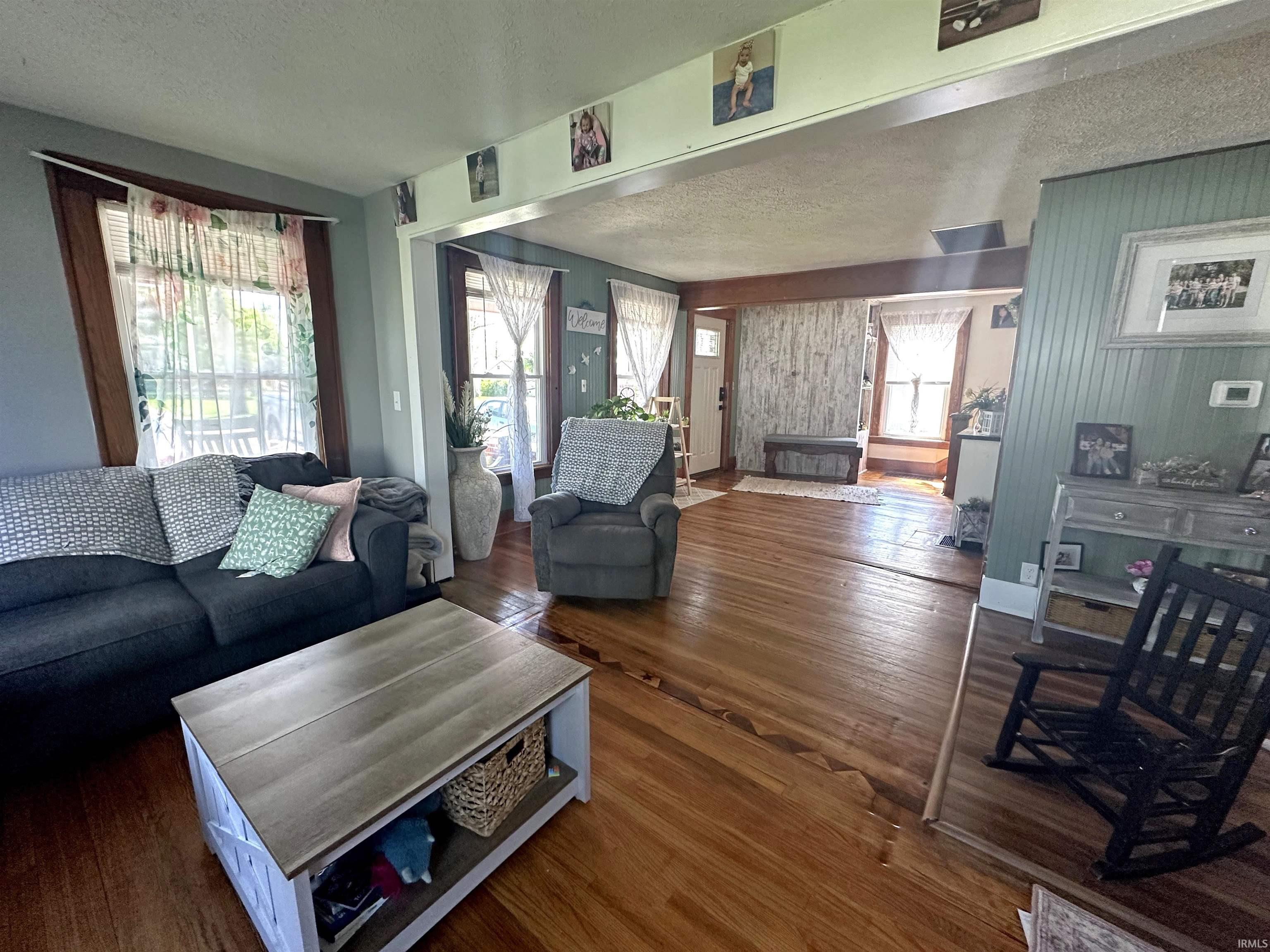 Photo 8 of 403 Williams Street