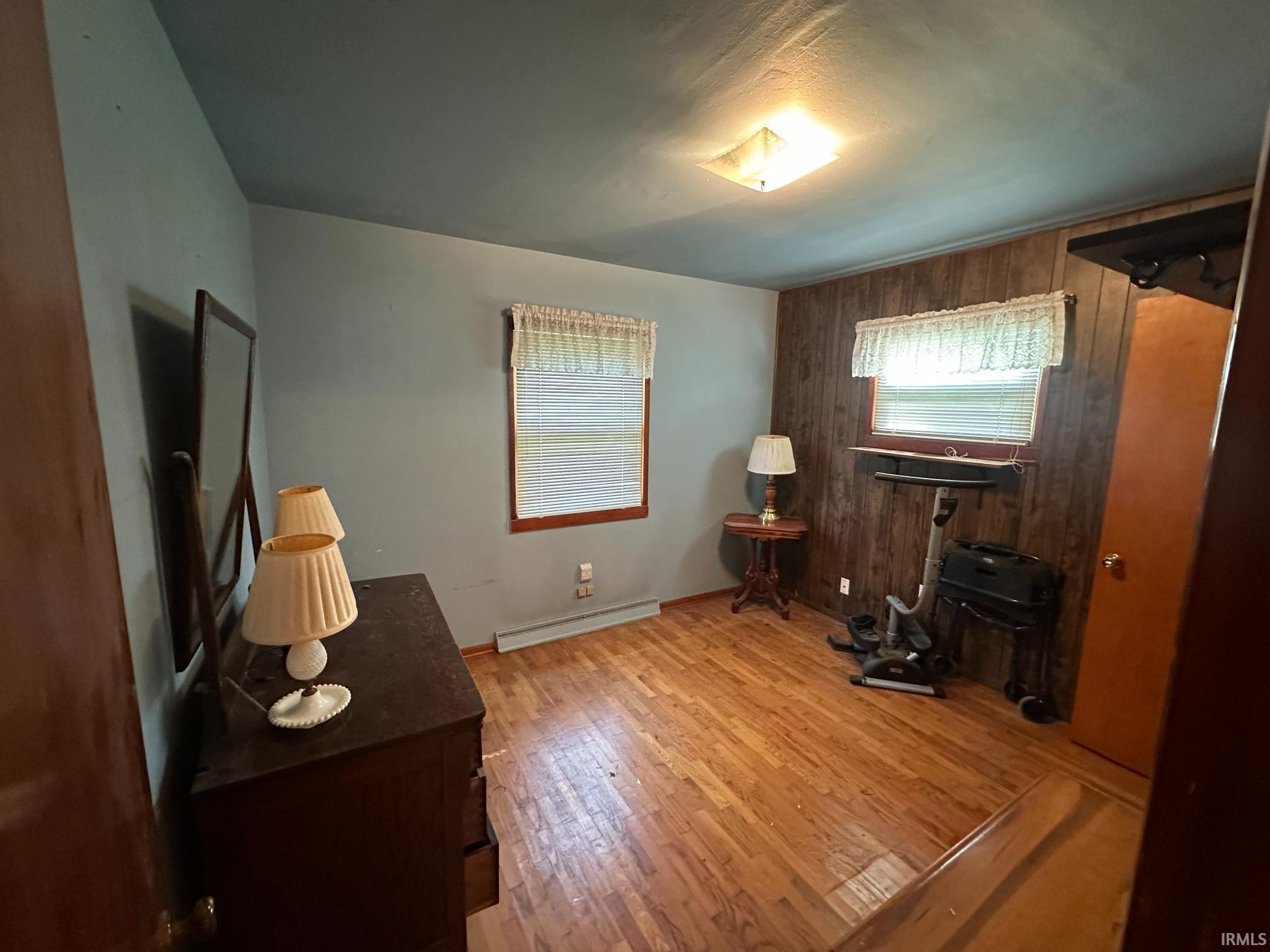 Photo 2 of 2109 Dale Drive