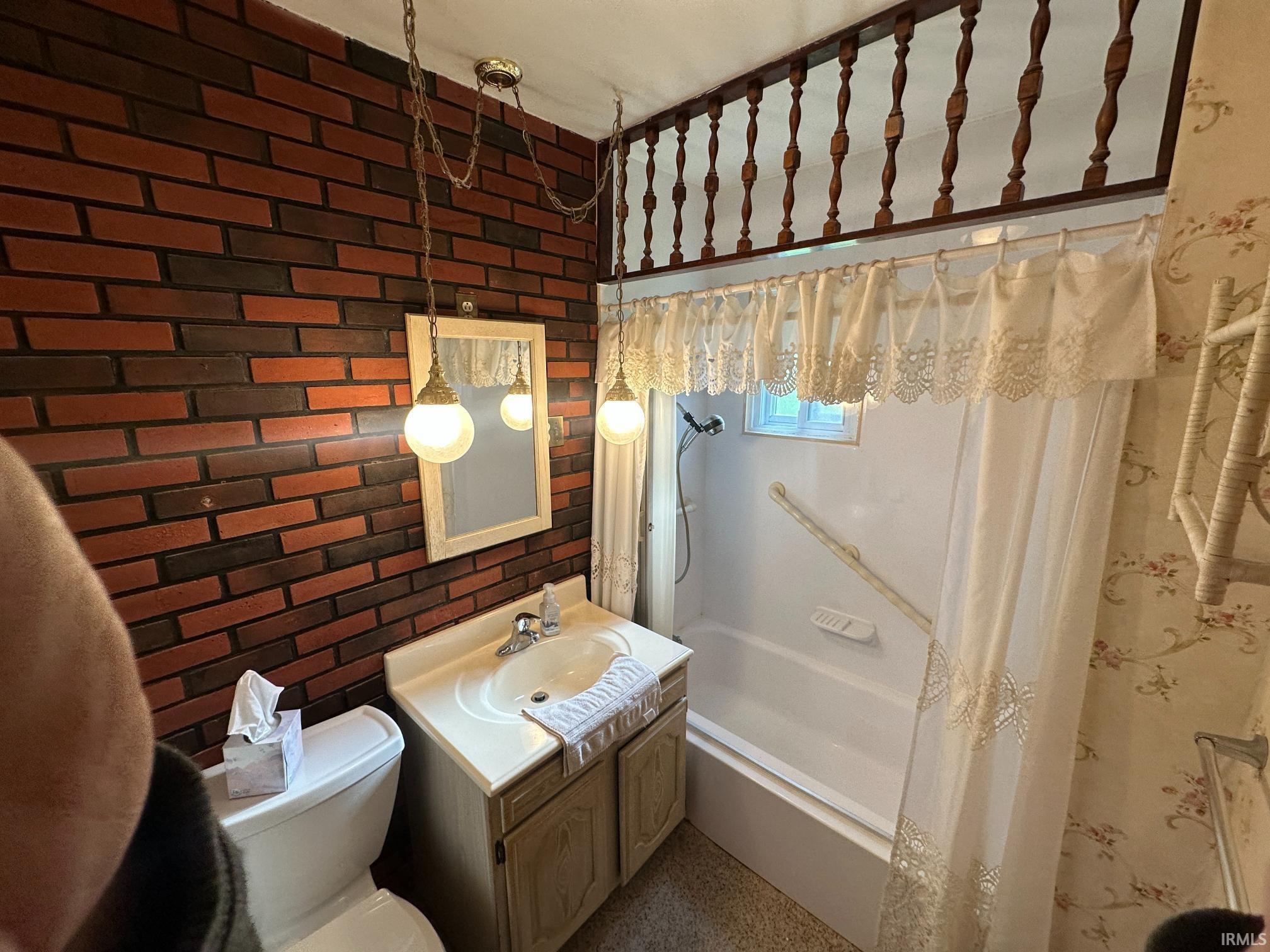 Photo 6 of 2109 Dale Drive