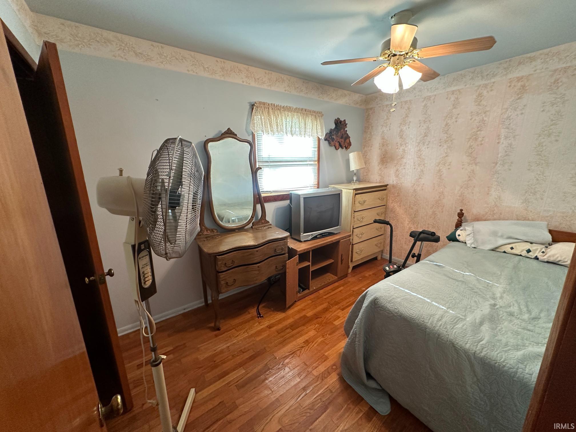 Photo 8 of 2109 Dale Drive