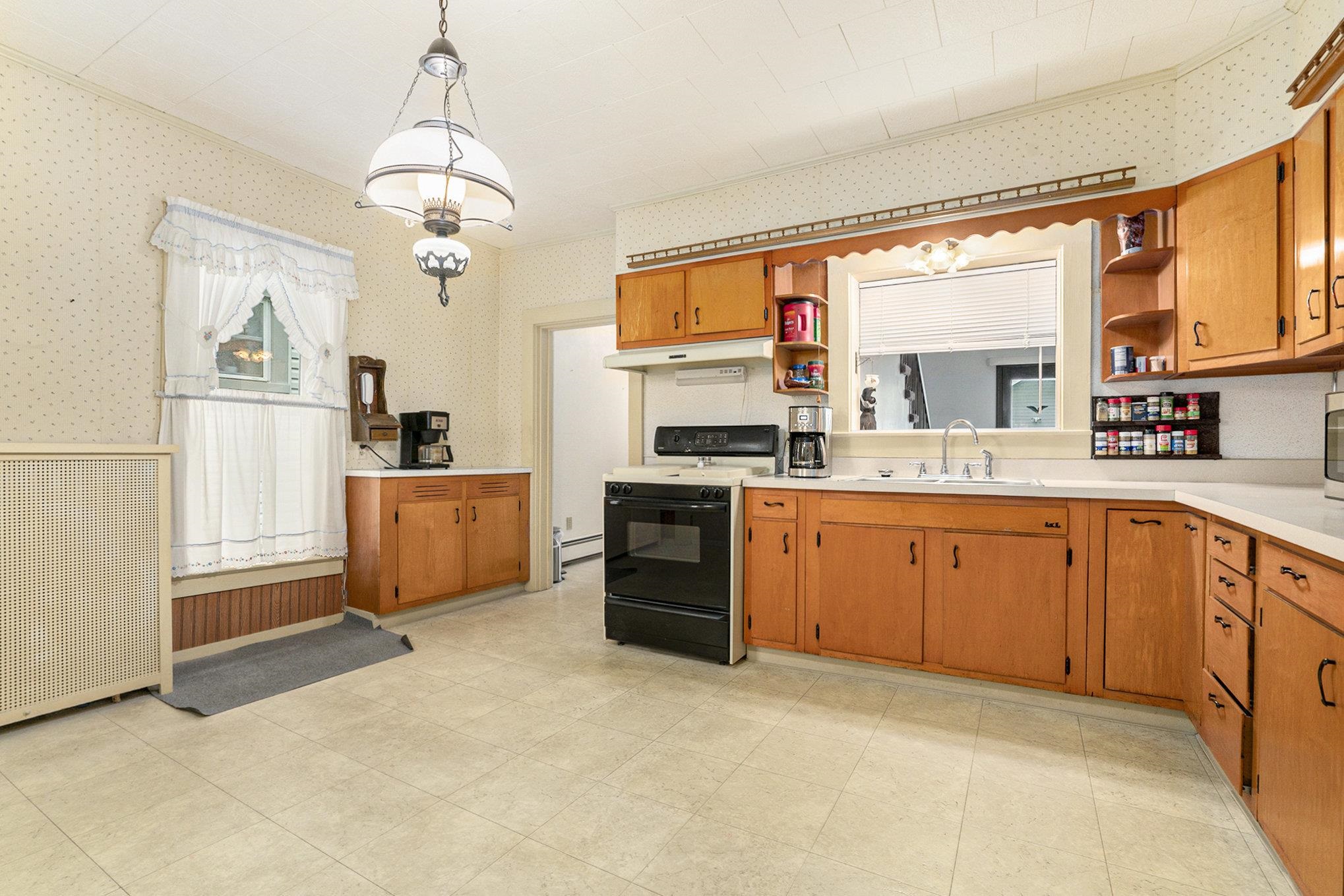 Photo 8 of 508 S 6th Street