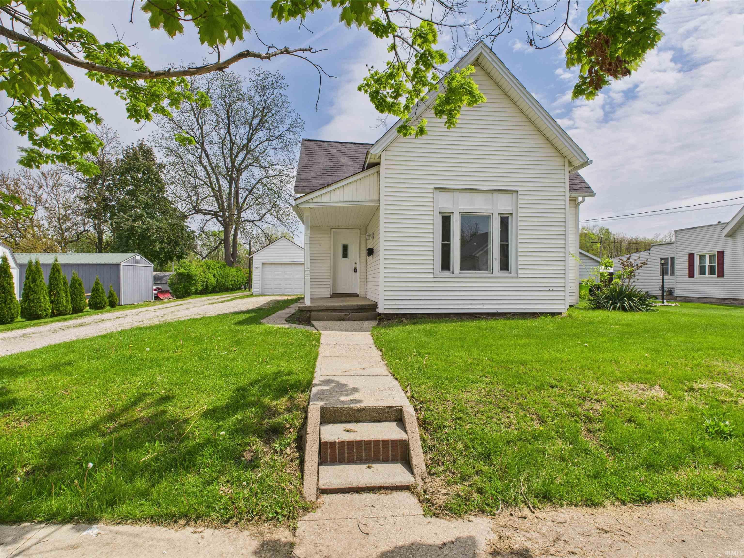 Photo 3 of 229 Garfield Street