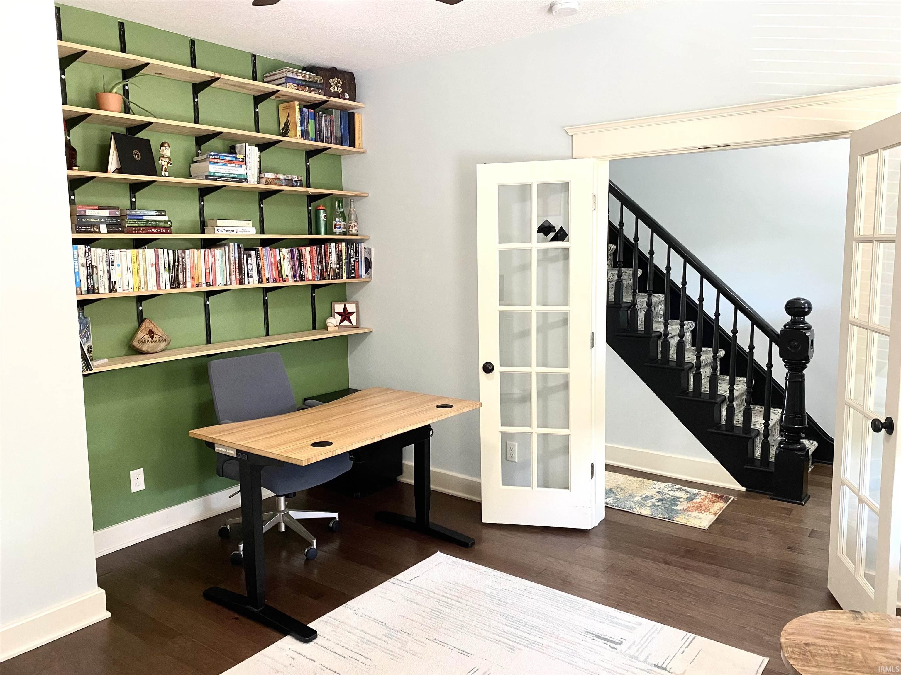 Photo 5 of 828 Wilt Street