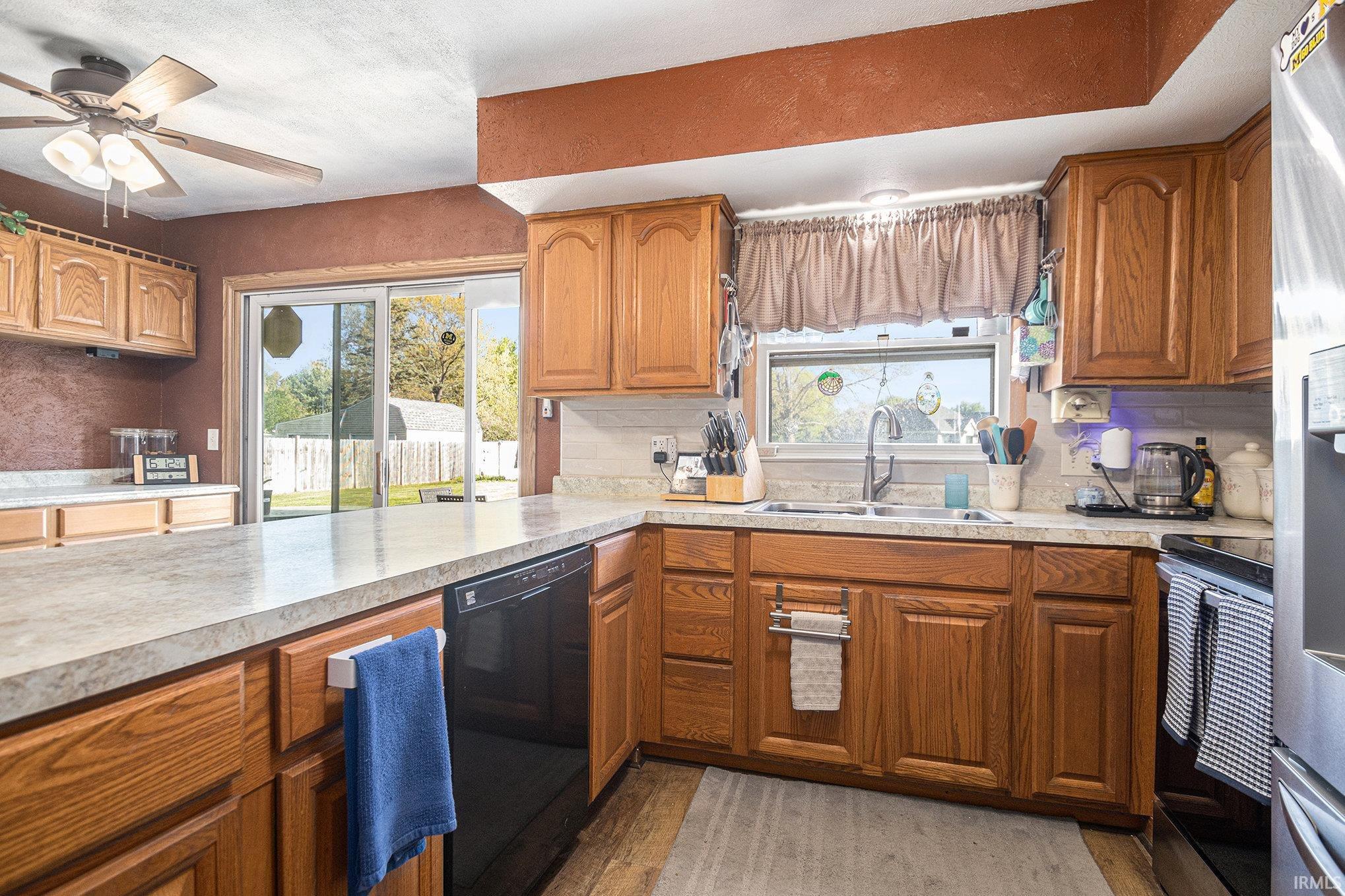 Photo 2 of 29486 Lehigh Drive