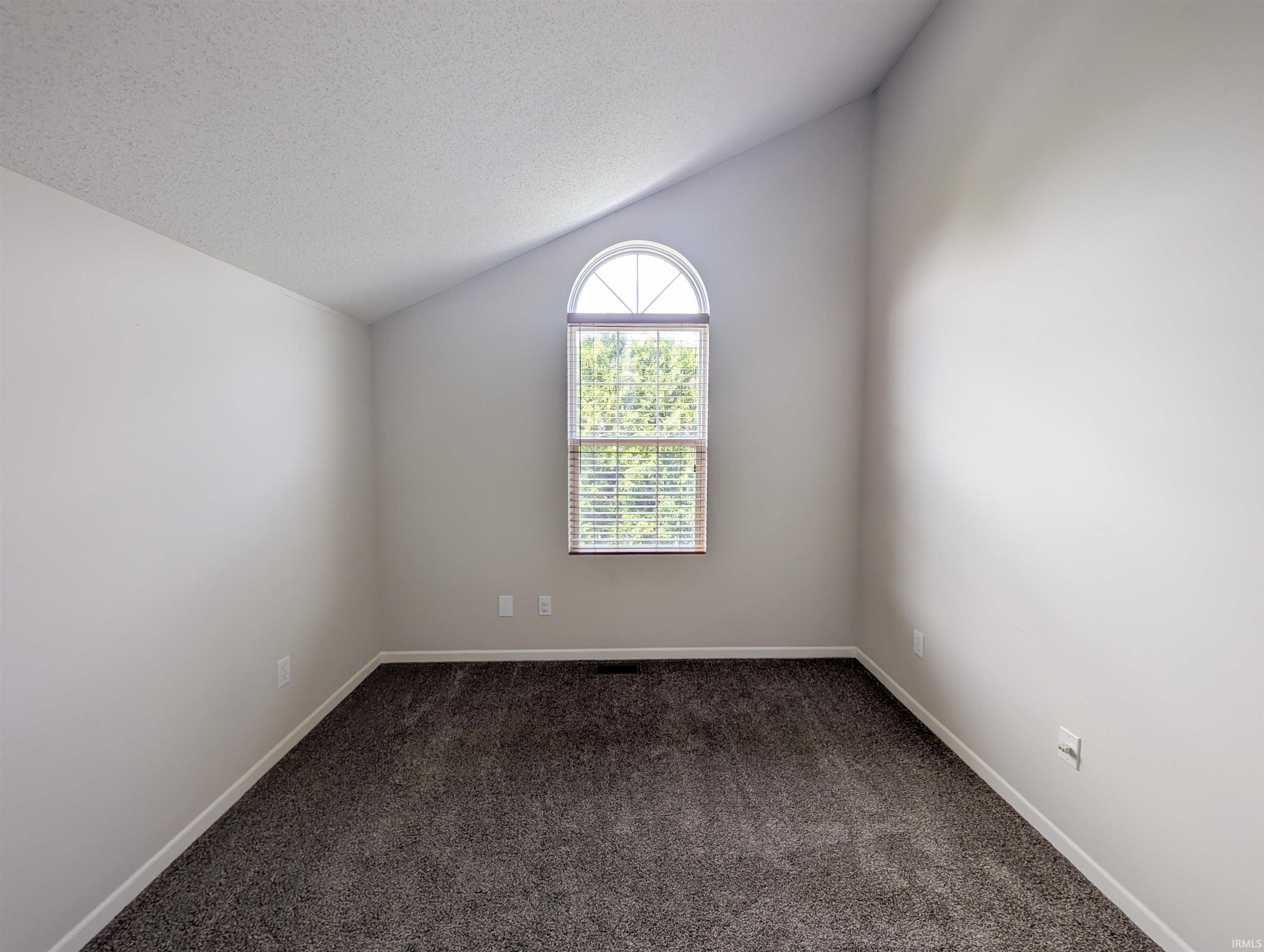 Photo 19 of 5426 Thornbriar Lane