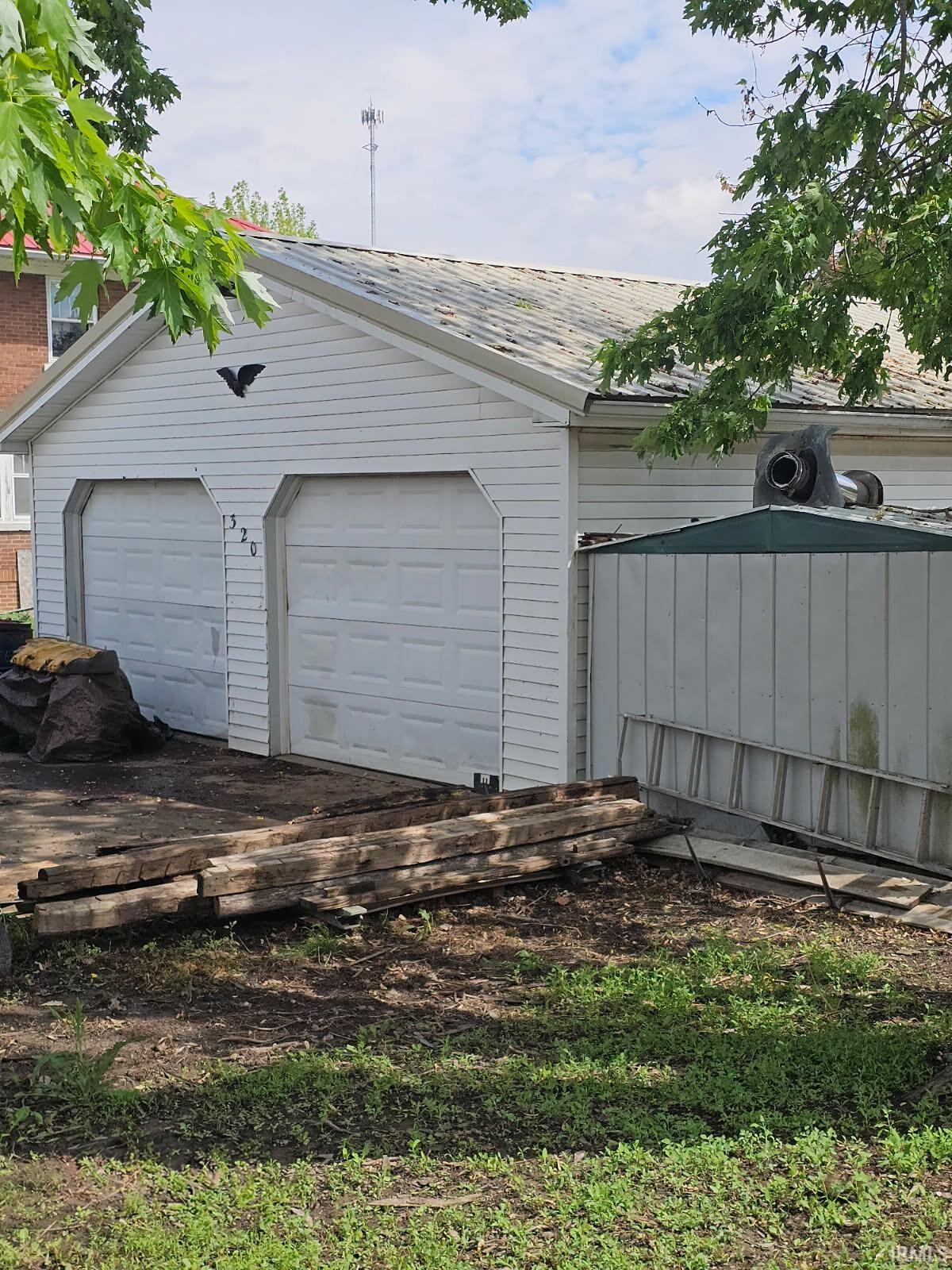 Photo 1 of 320 E Shackley Street