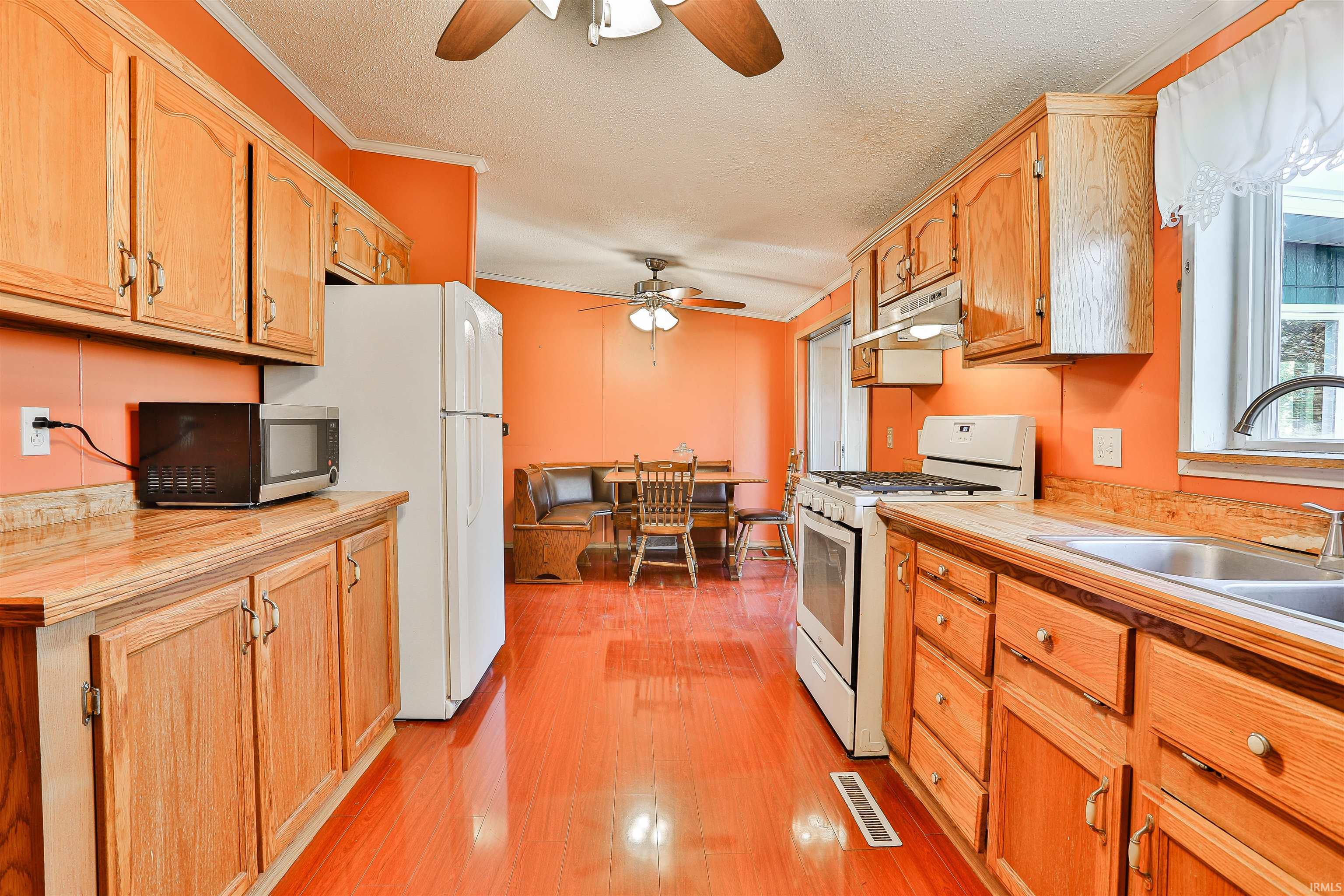 Photo 11 of 2828 N Williamson Drive