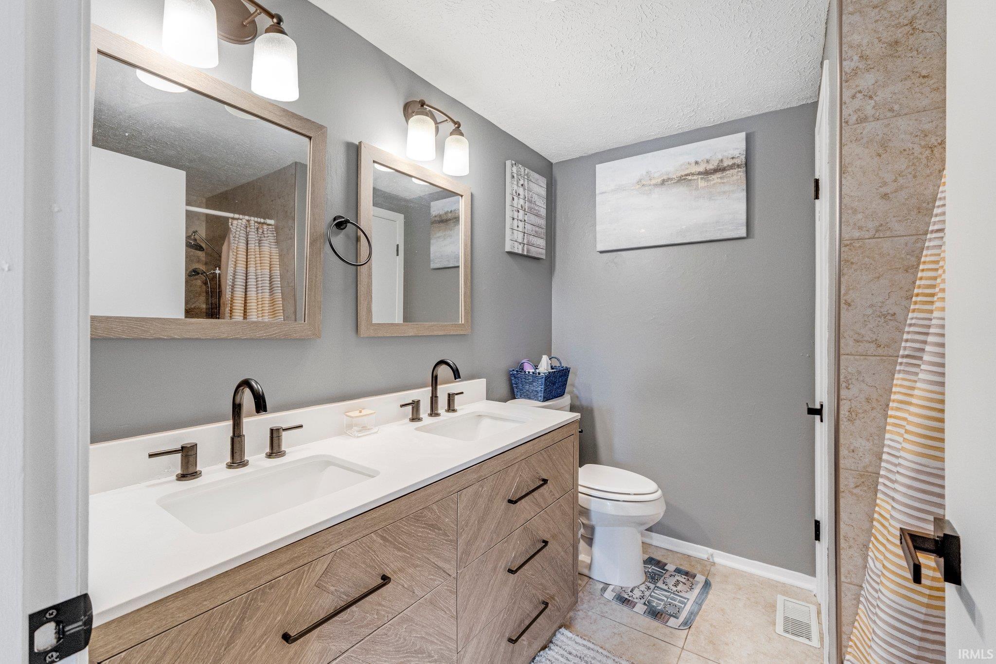 Photo 17 of 720 S Shore Court