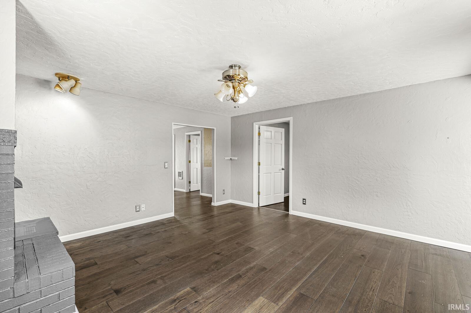 Photo 7 of 7605 W Forest Avenue