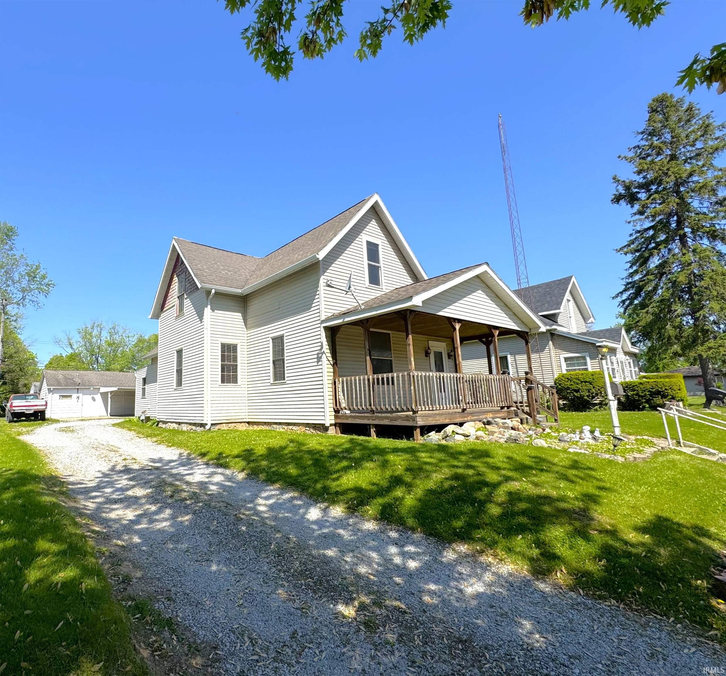 Homes for sale in Monticello, IN | 738 Maple St, Monticello, IN 47960 | MLS# 202517273