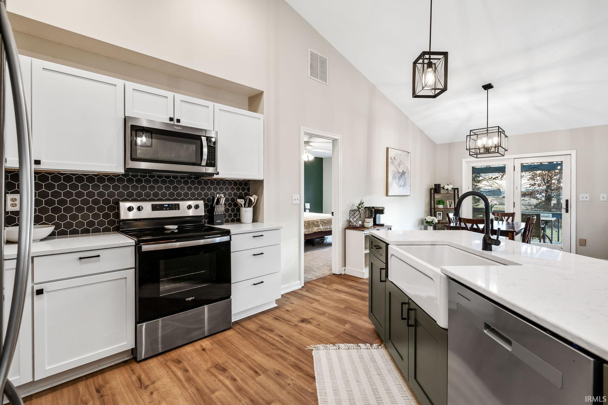 111 E Birchwood Court